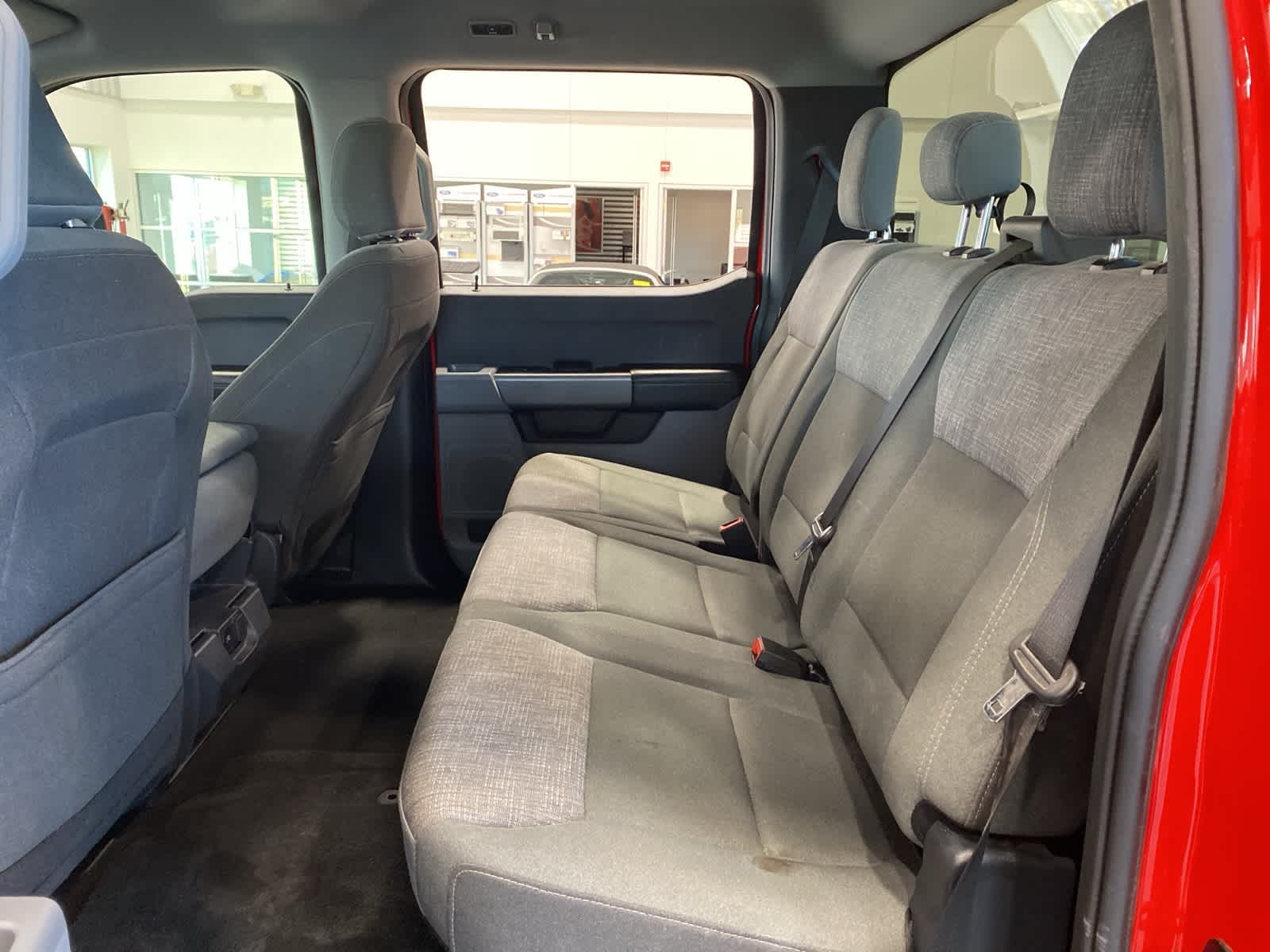 Thumbnail: 2024 Ford Econoline - 25