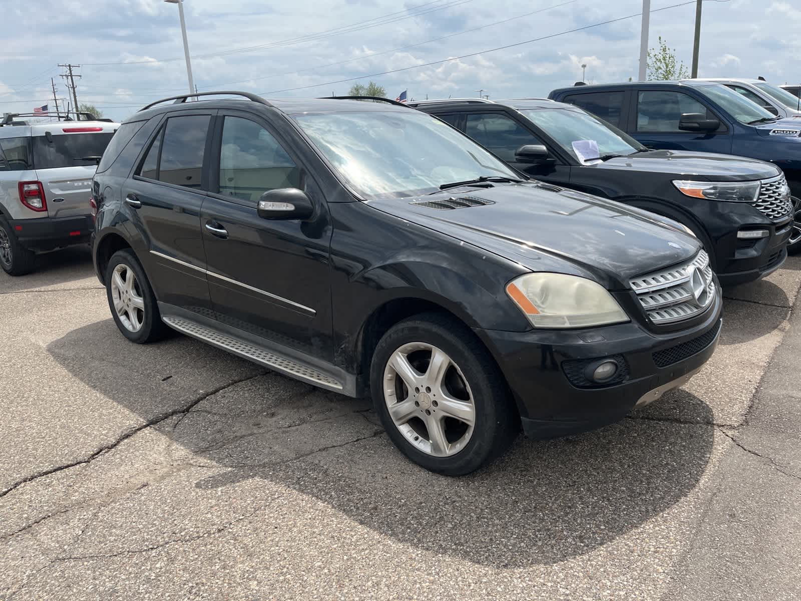 Thumbnail: 2008 Mercedes-Benz M-Class - 6