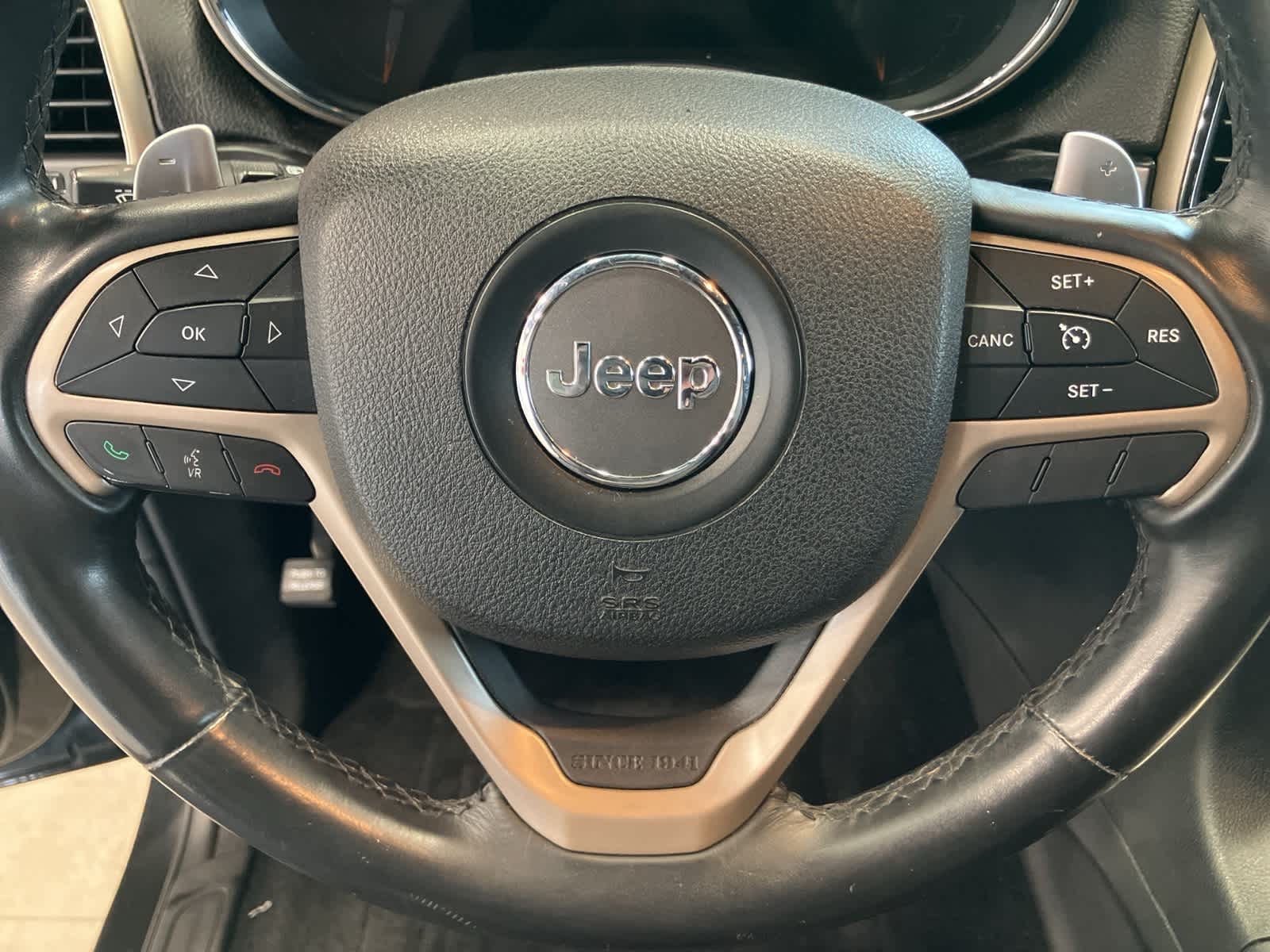 Thumbnail: 2014 Jeep Grand Cherokee - 15