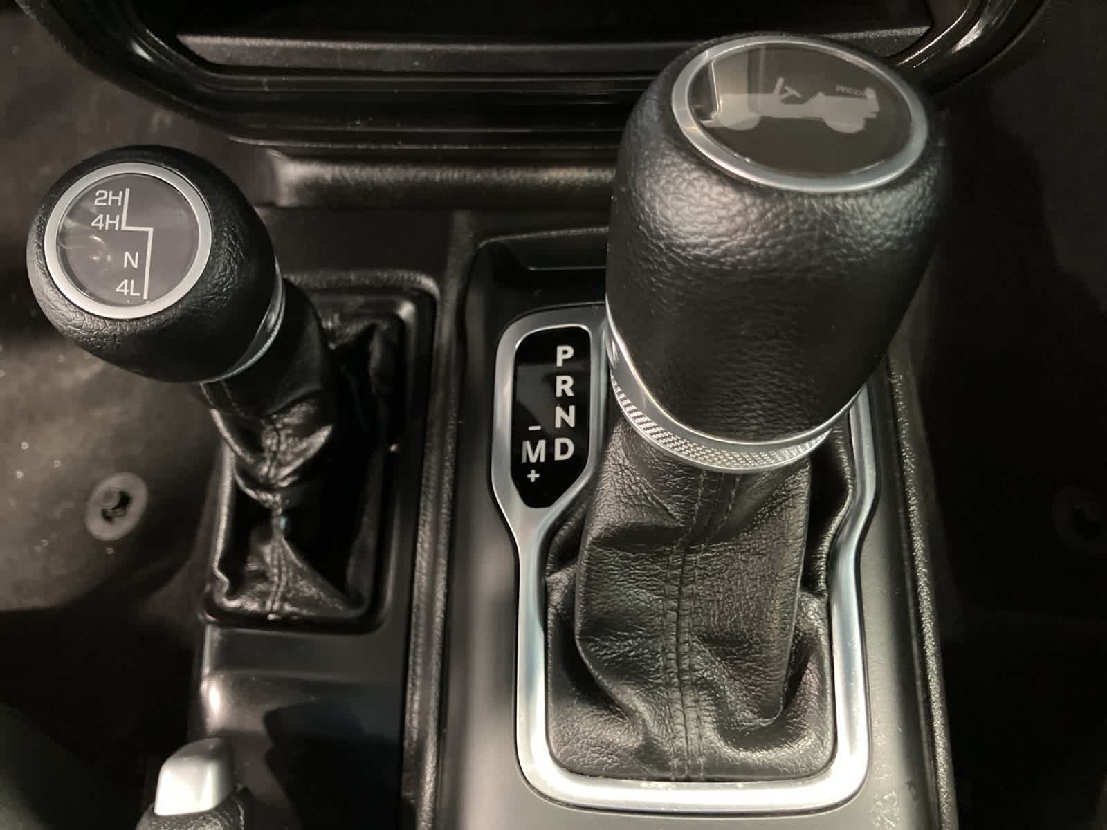 Thumbnail: 2022 Jeep Wrangler - 17