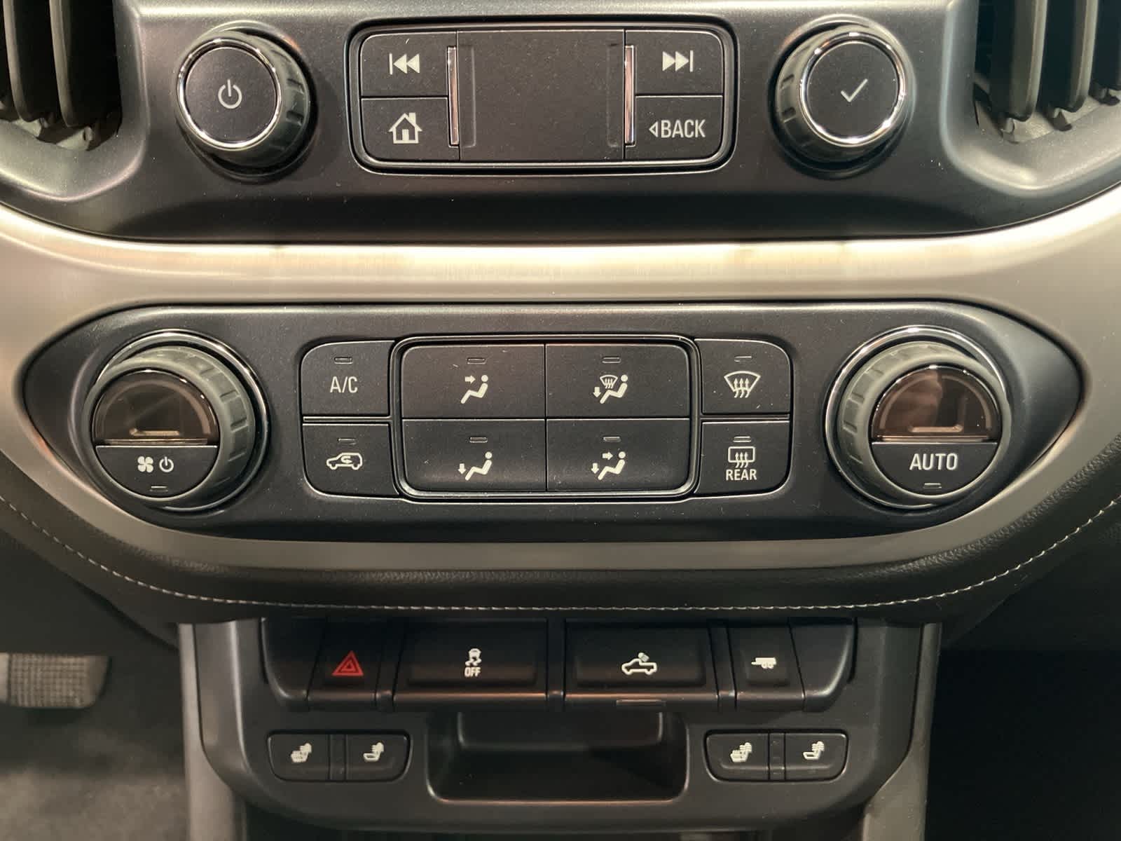 Thumbnail: 2020 GMC Canyon - 23