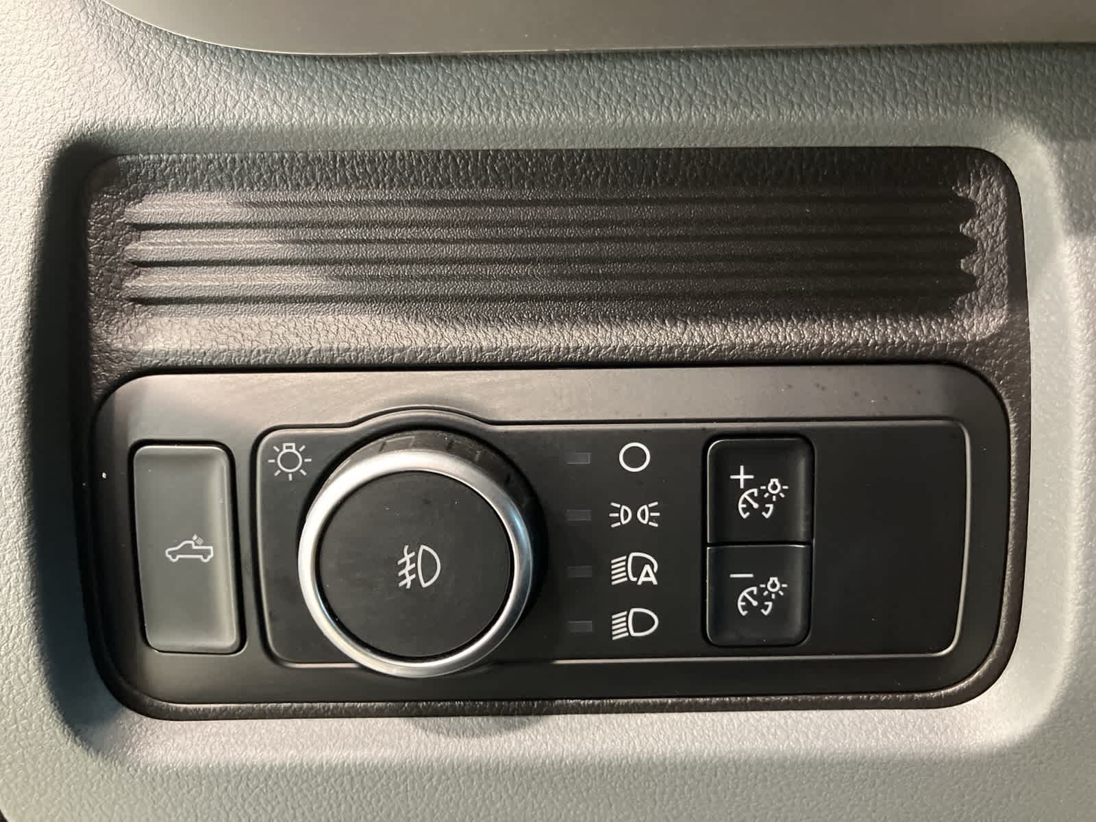 Thumbnail: 2024 Ford Econoline - 15