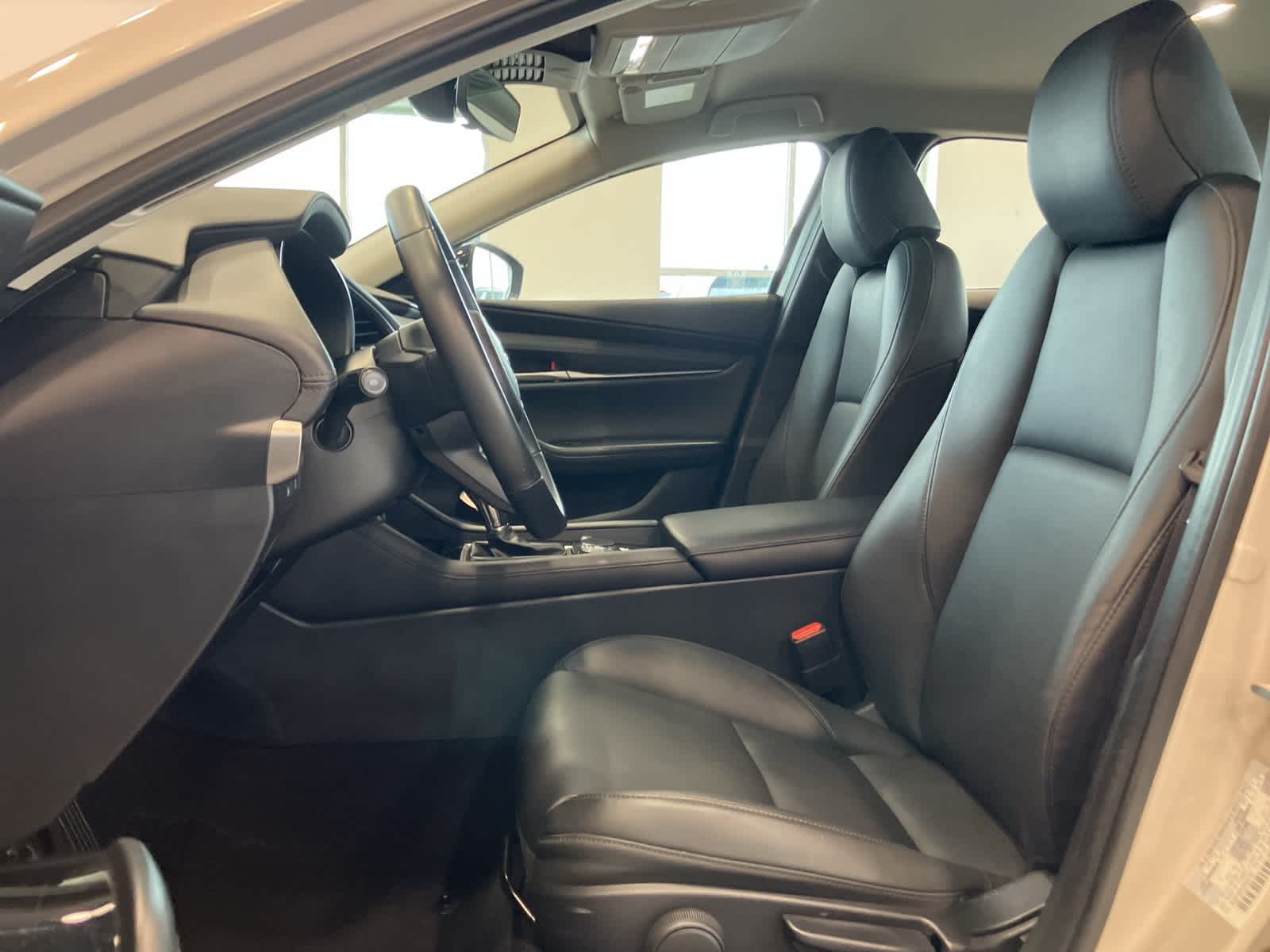 Thumbnail: 2025 Mazda Mazda3 - 9