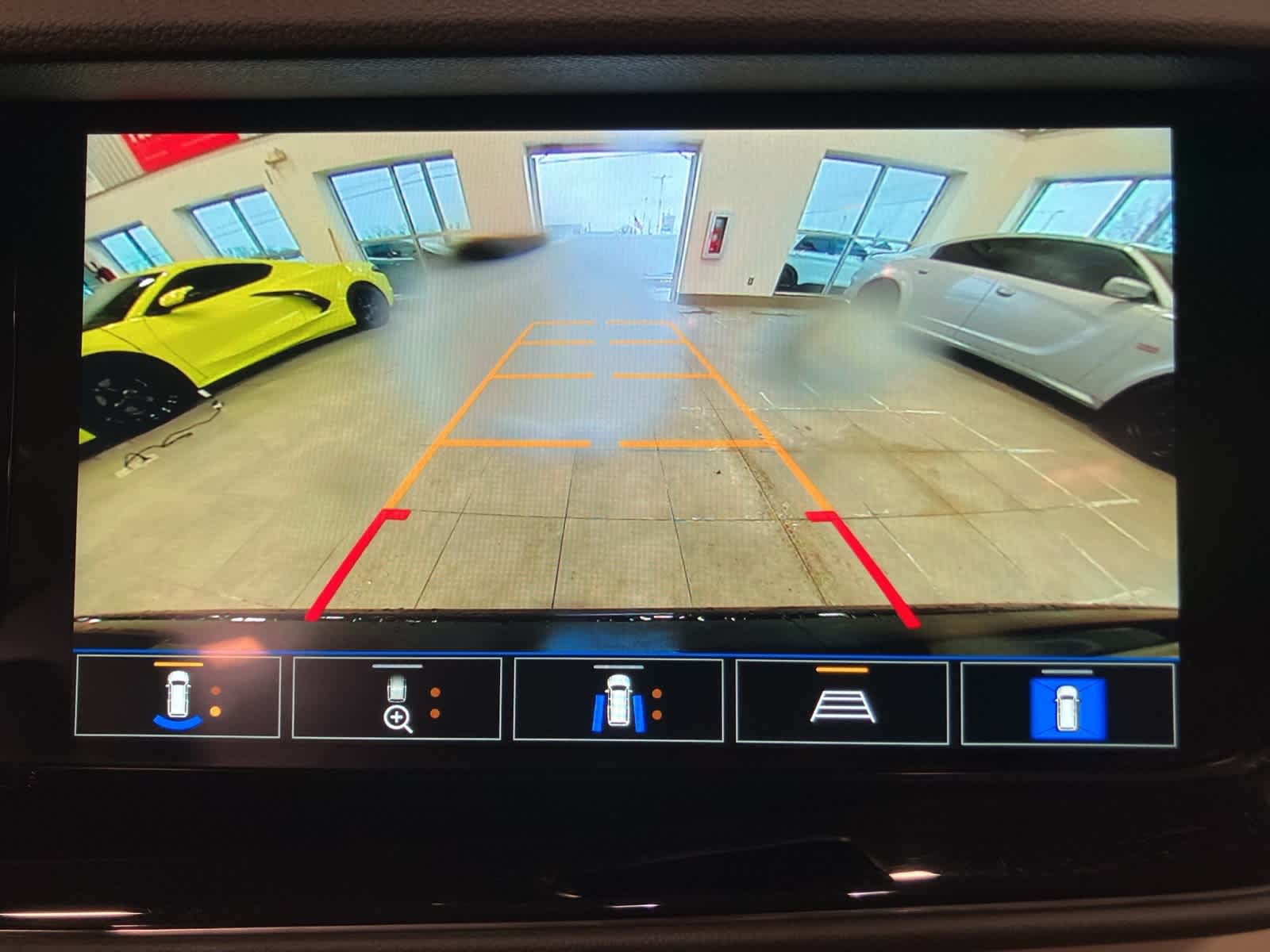 Thumbnail: 2023 Buick Envision - 25