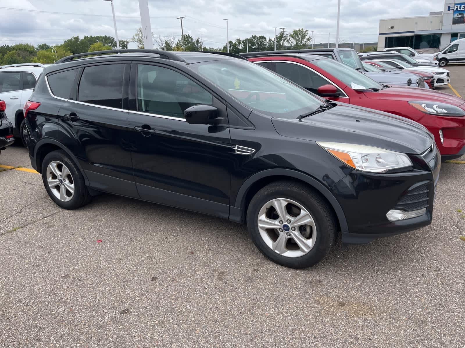 Thumbnail: 2015 Ford Escape - 17