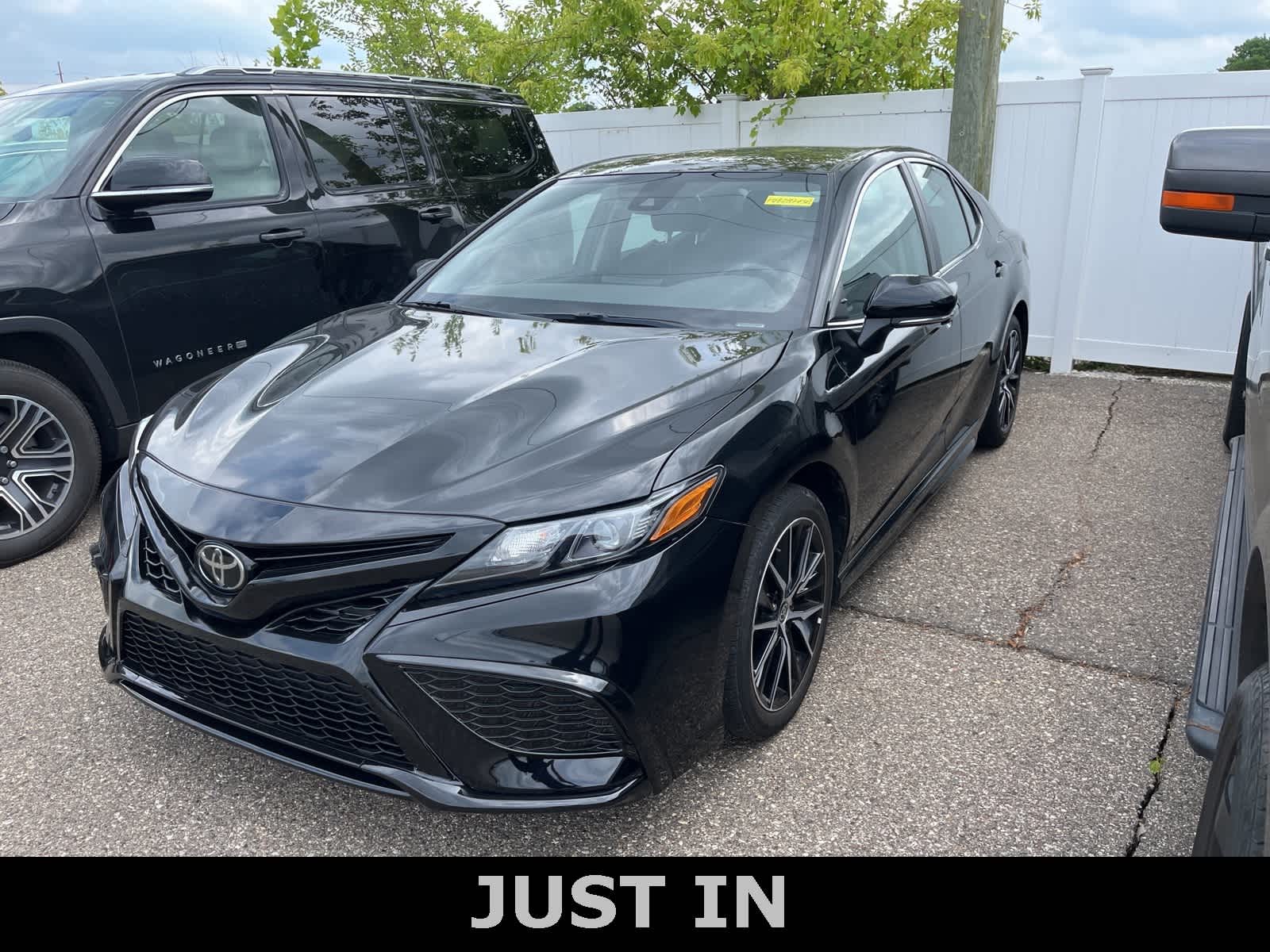 Thumbnail: 2023 Toyota Camry - 1