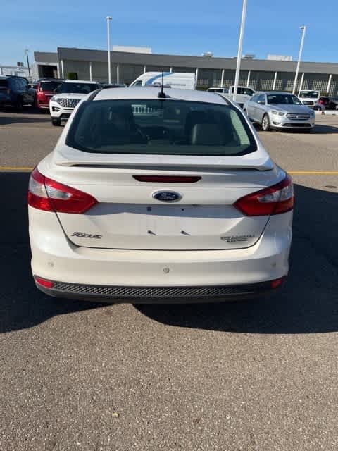 Thumbnail: 2013 Ford Focus - 3