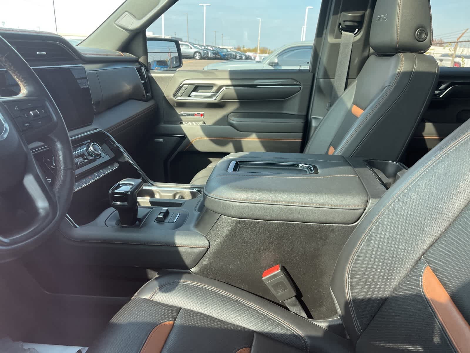 Thumbnail: 2022 GMC Sierra 1500 - 27