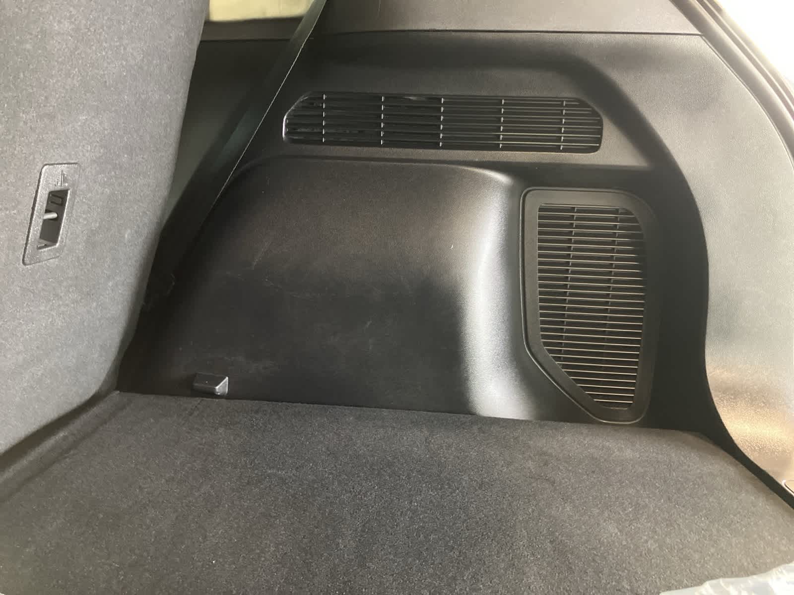 Thumbnail: 2023 Ford Escape - 30