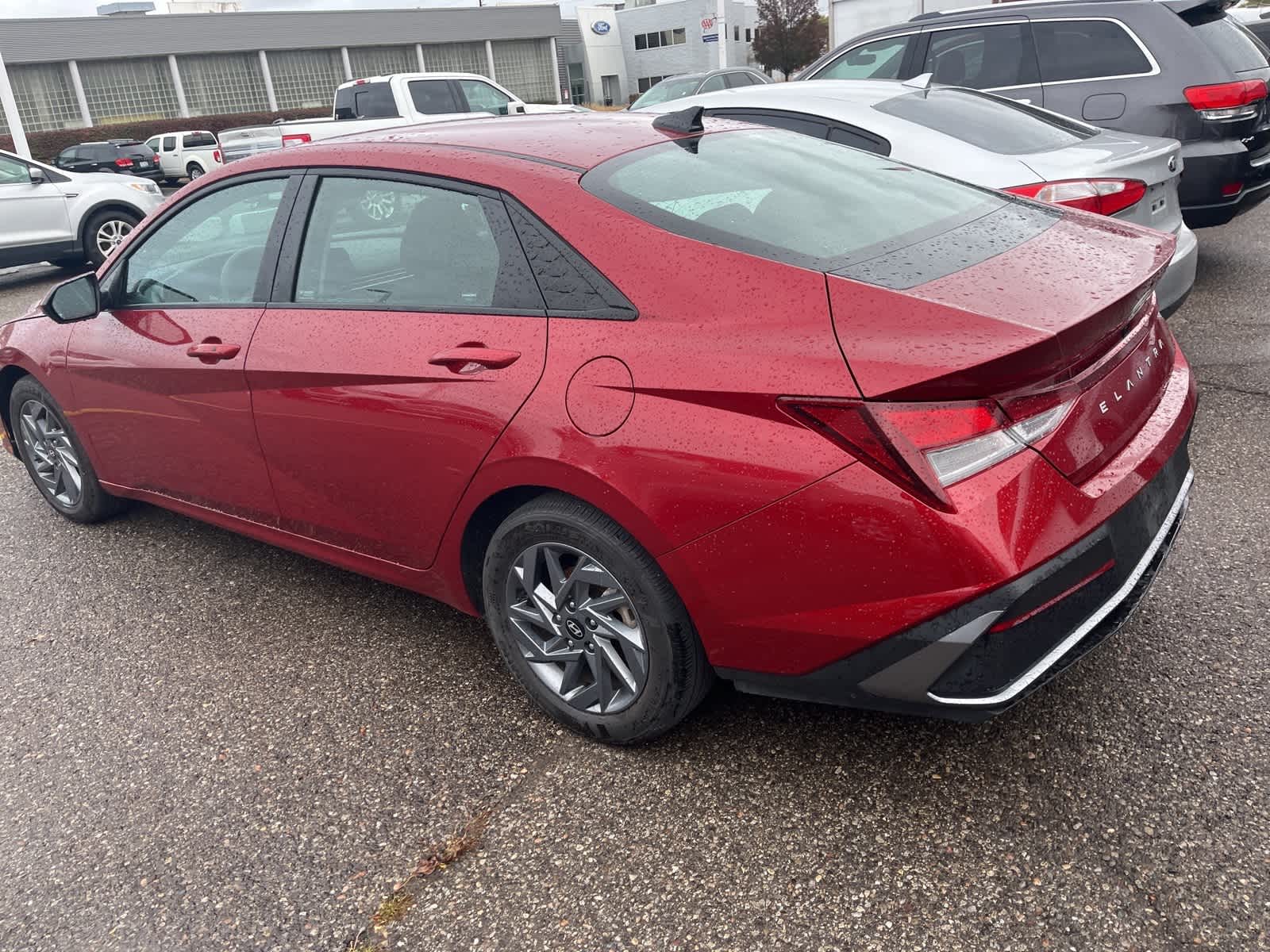 Thumbnail: 2024 Hyundai Elantra - 8