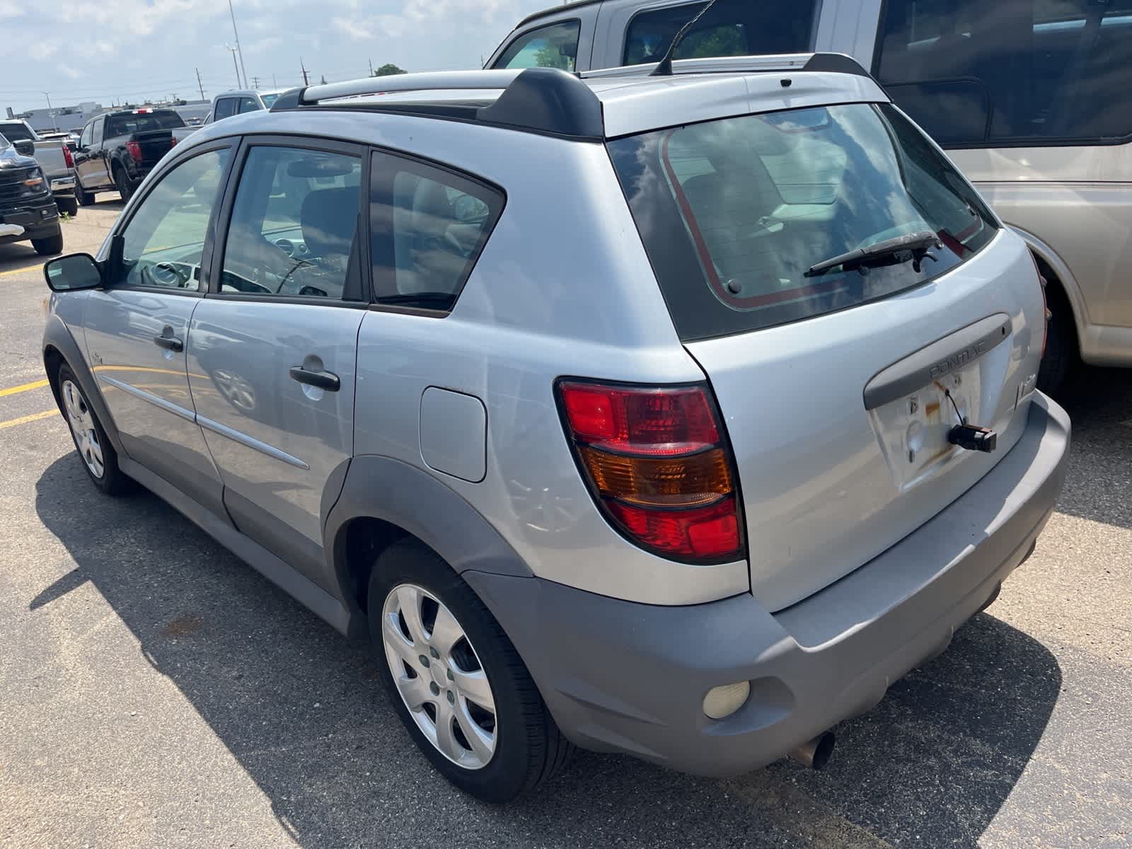 Thumbnail: 2007 Pontiac Vibe - 7