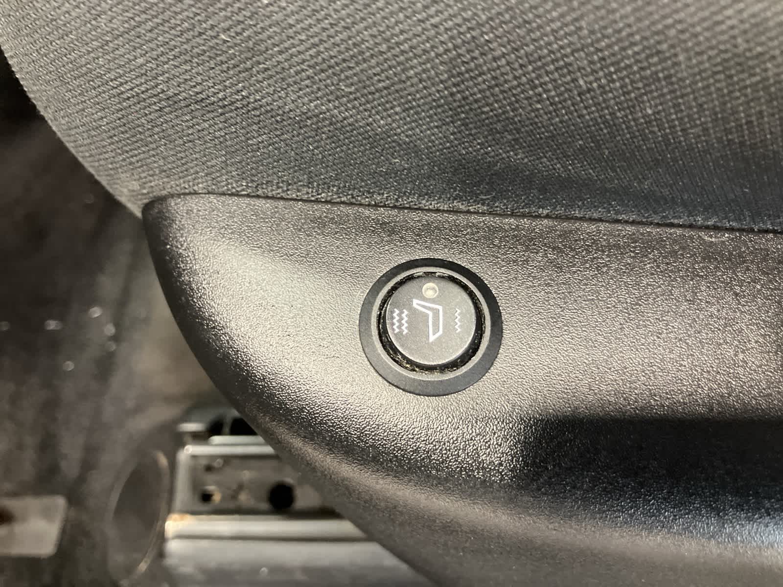 Thumbnail: 2014 Jeep Grand Cherokee - 12