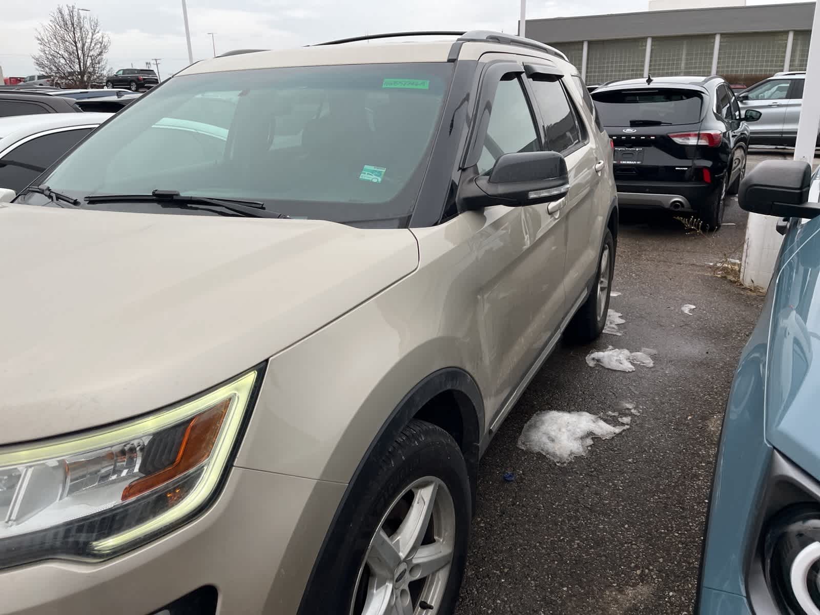 Thumbnail: 2017 Ford Explorer - 6