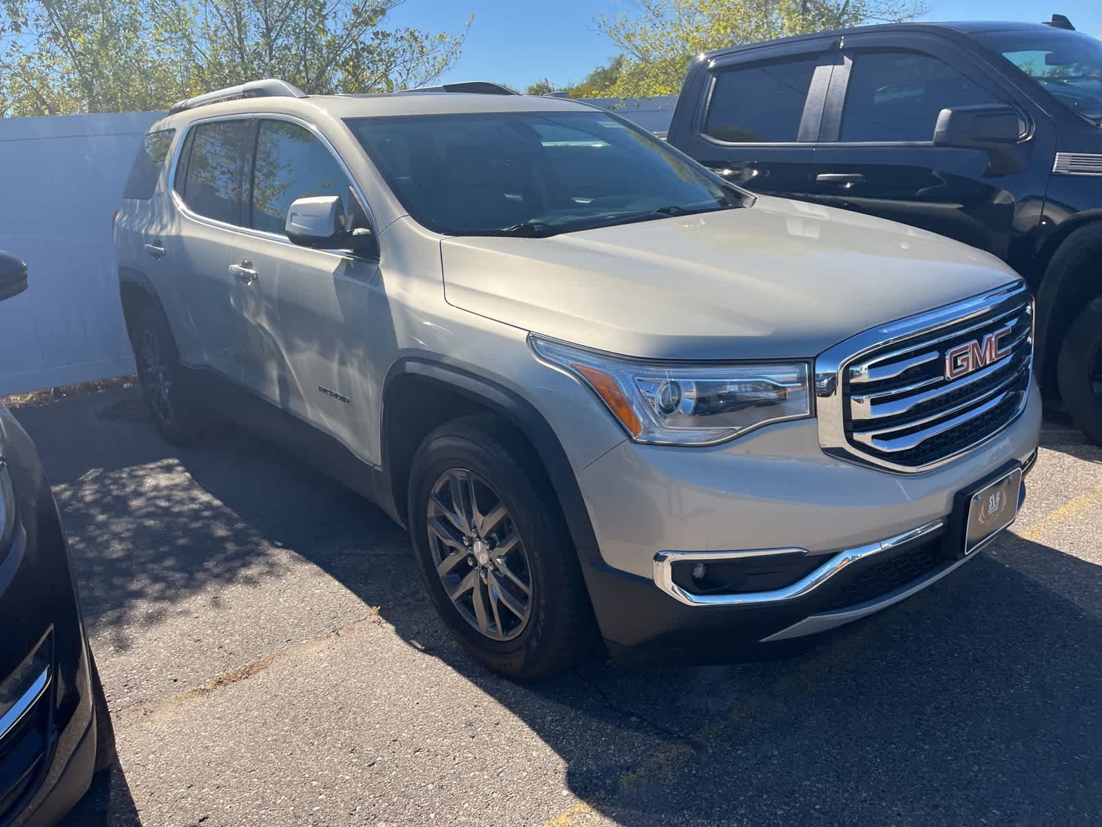 Thumbnail: 2017 GMC Acadia - 18