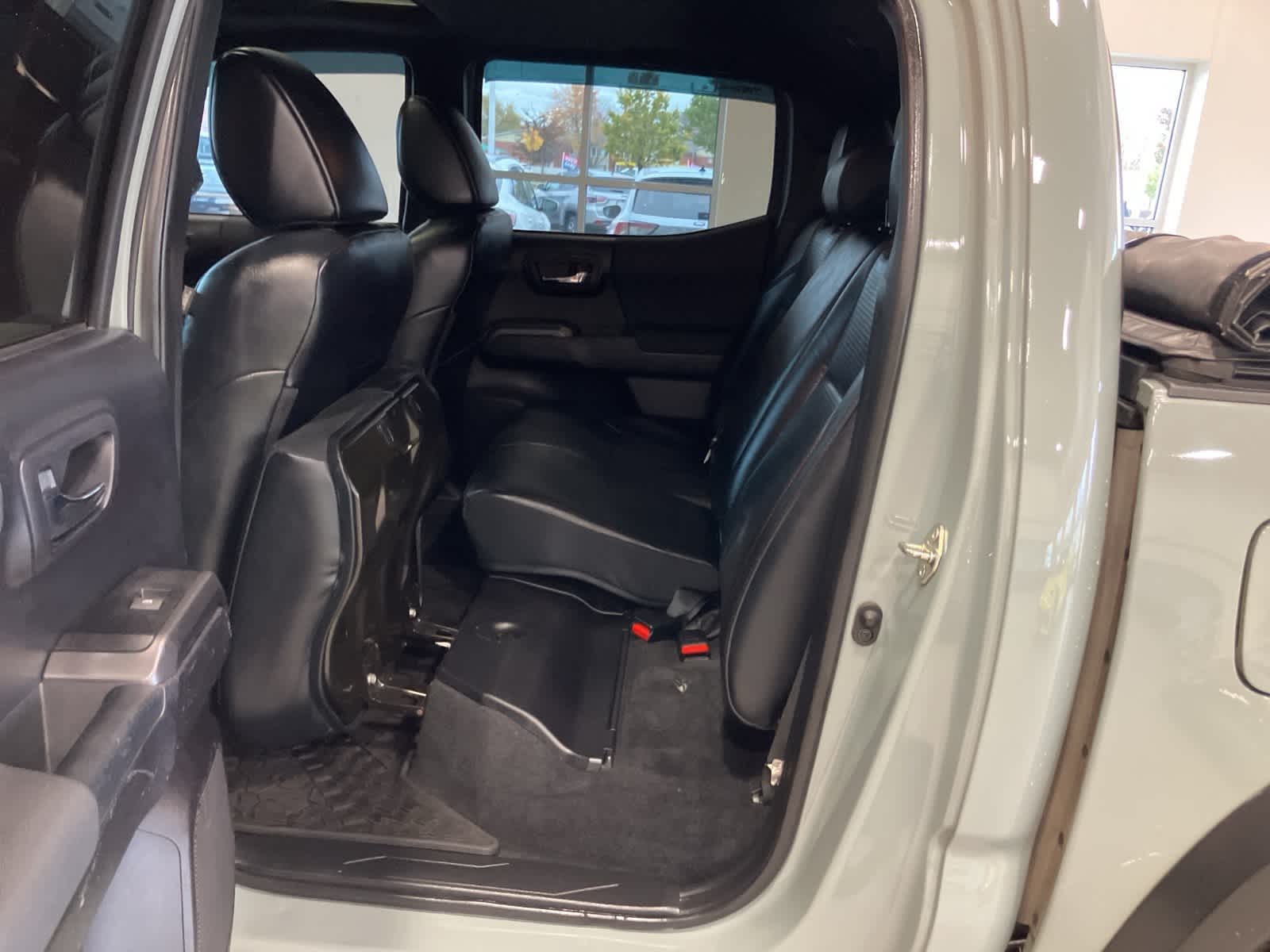 Thumbnail: 2021 Toyota Tacoma - 28