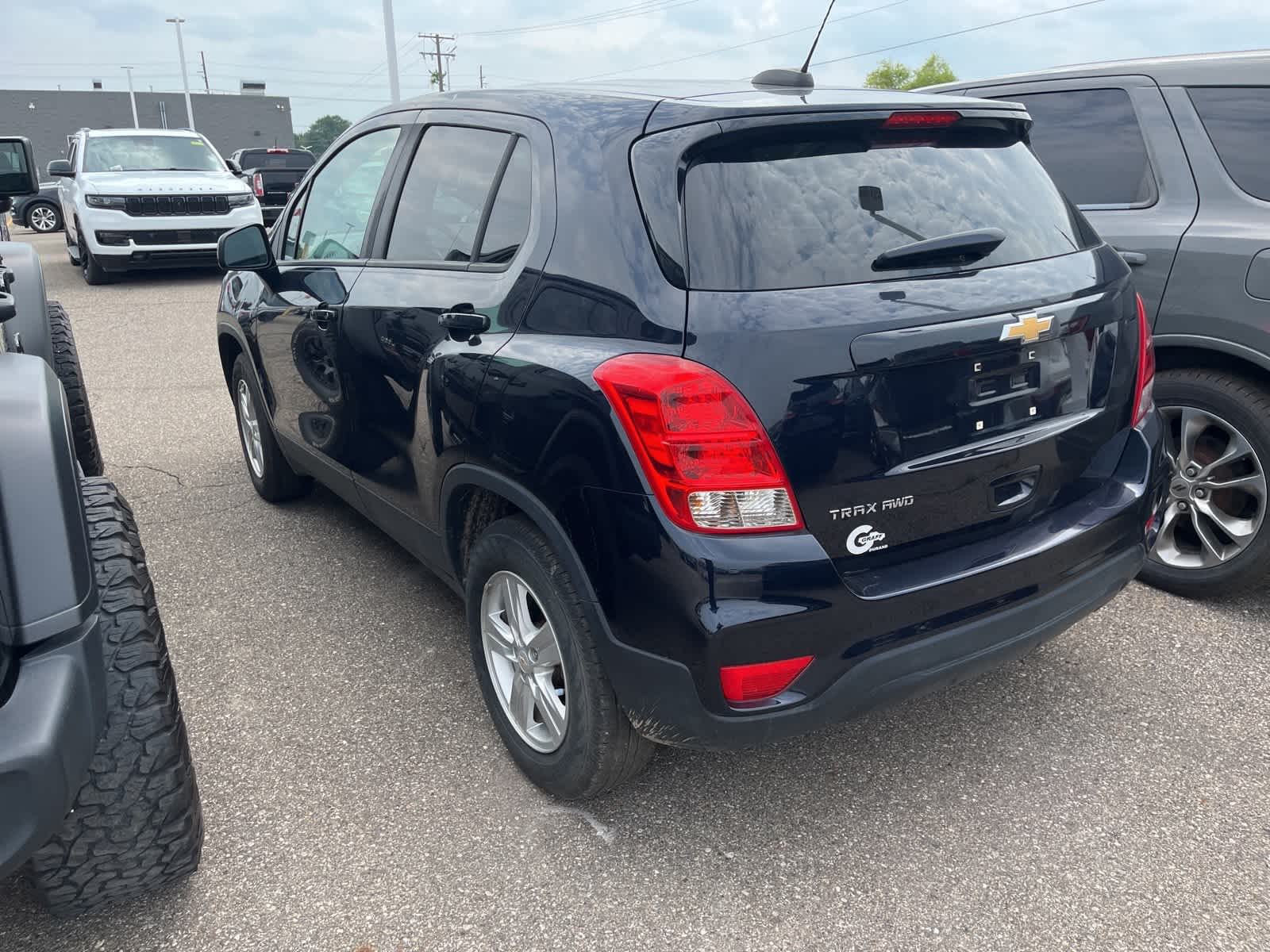 Thumbnail: 2021 Chevrolet Trax - 7