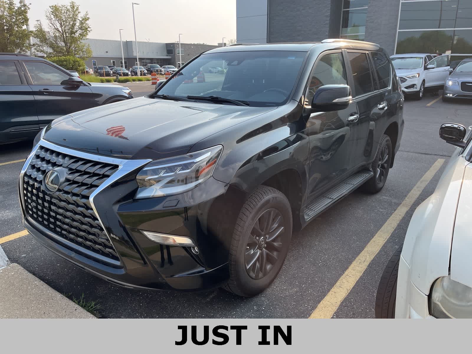 Thumbnail: 2021 Lexus GX - 1