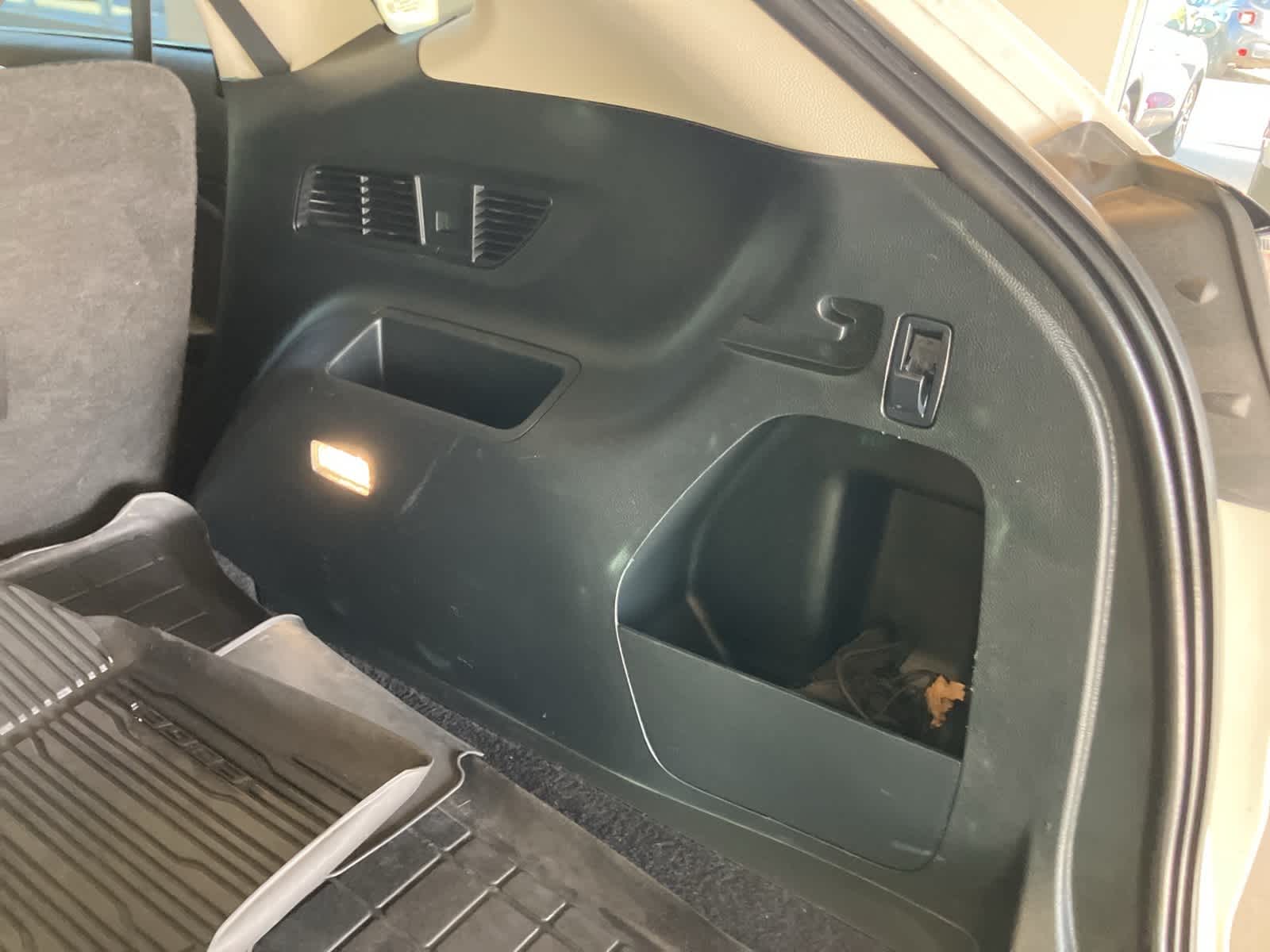 Thumbnail: 2019 Ford Edge - 29