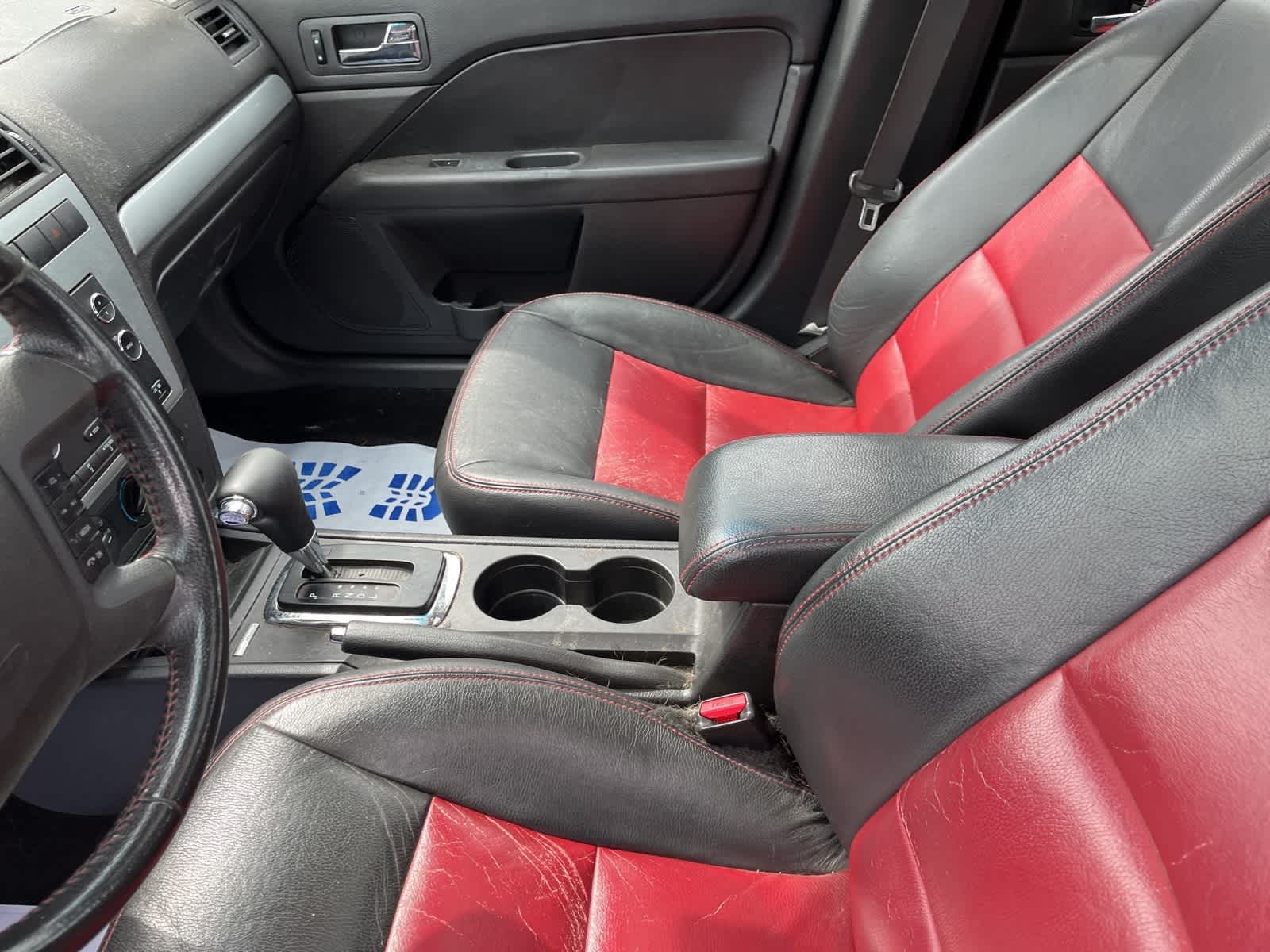 Thumbnail: 2008 Ford Fusion - 22