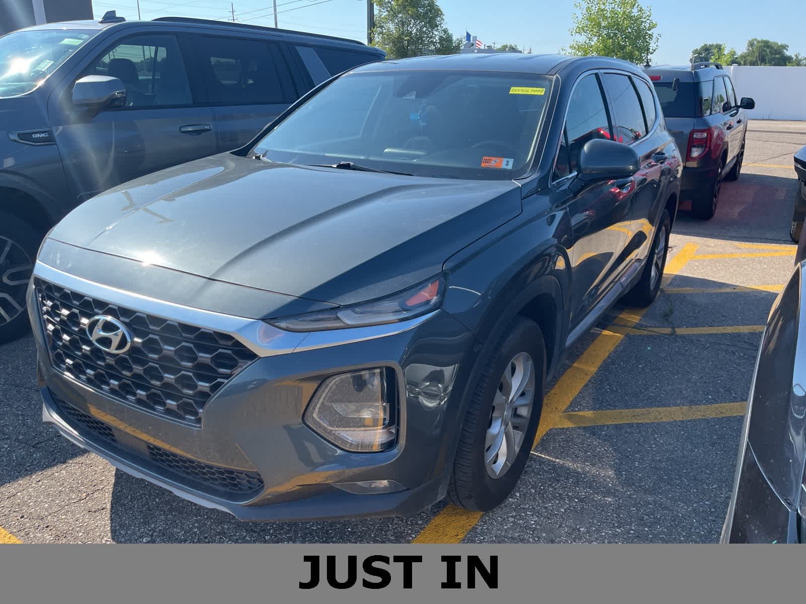 Thumbnail: 2019 Hyundai Santa Fe - 2
