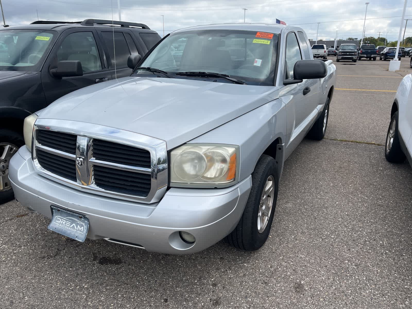Thumbnail: 2007 Dodge Dakota - 3