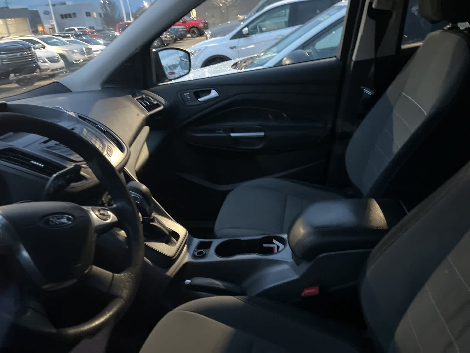 Thumbnail: 2015 Ford Escape - 25