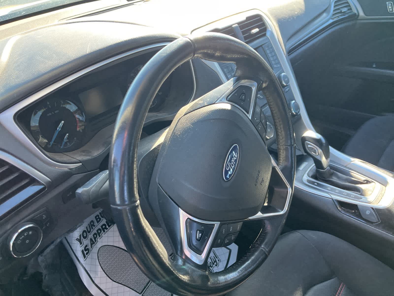 Thumbnail: 2013 Ford Fusion - 28