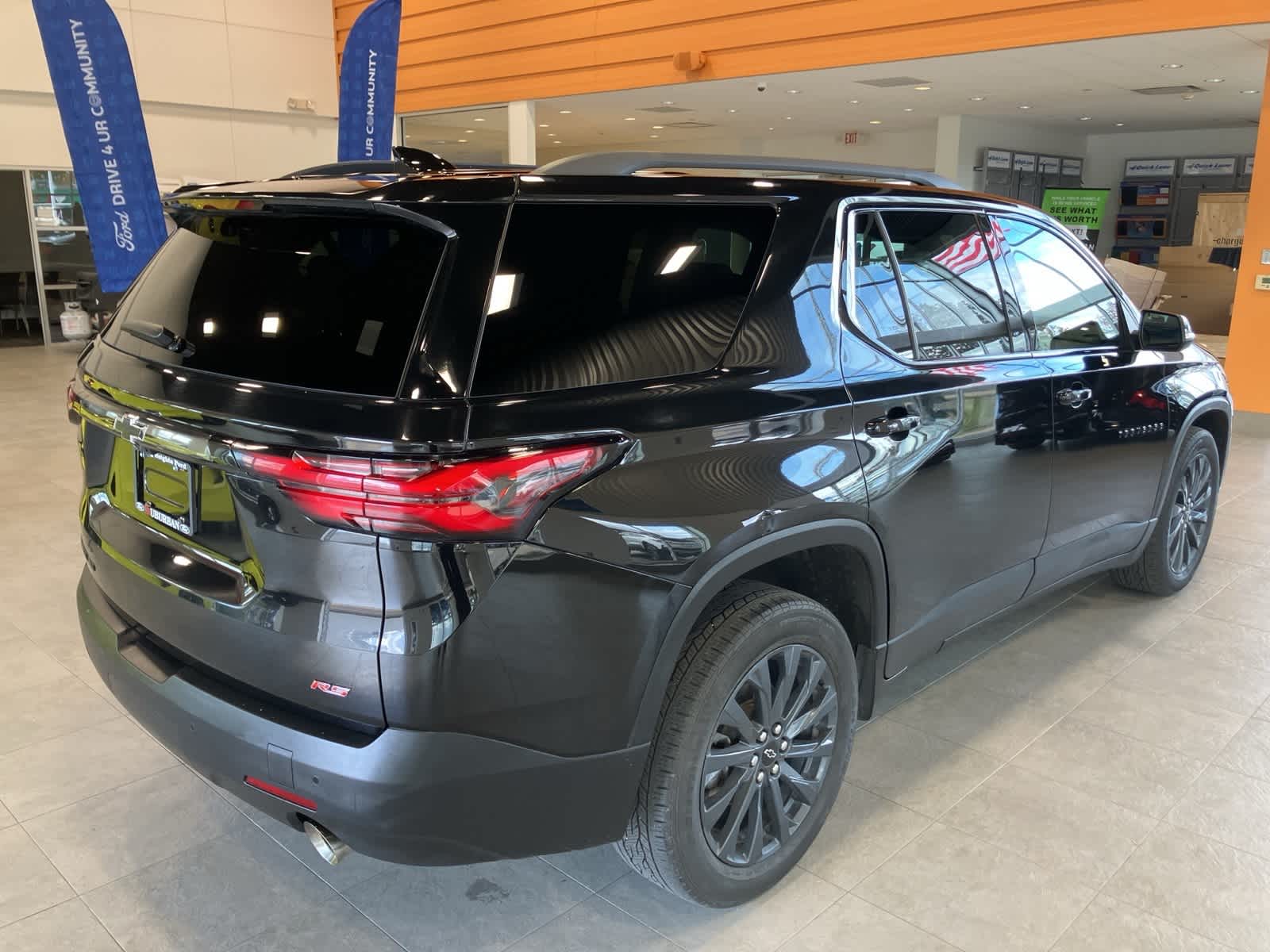 Thumbnail: 2022 Chevrolet Traverse - 5