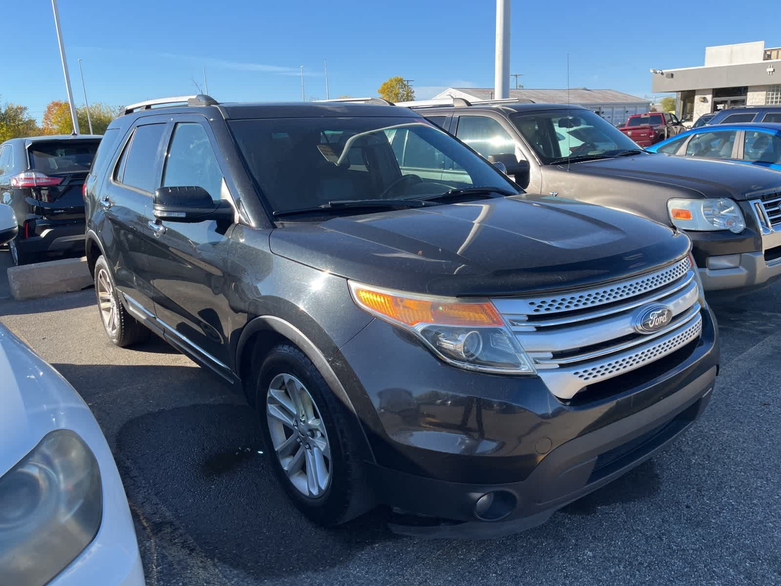 Thumbnail: 2013 Ford Explorer - 17