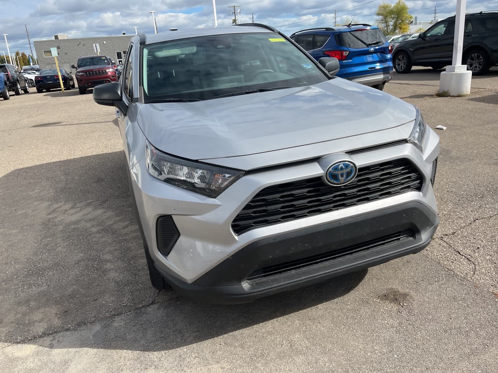 Thumbnail: 2022 Toyota RAV4 - 19