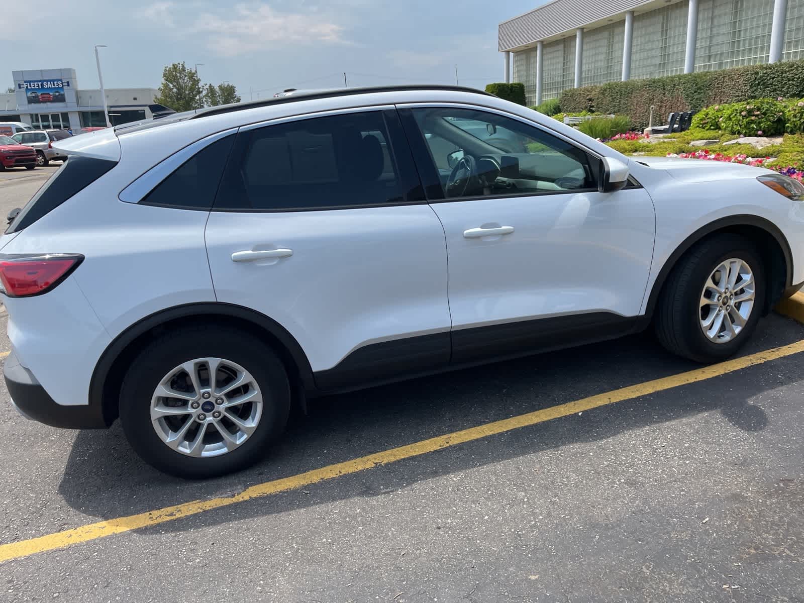 Thumbnail: 2020 Ford Escape - 14