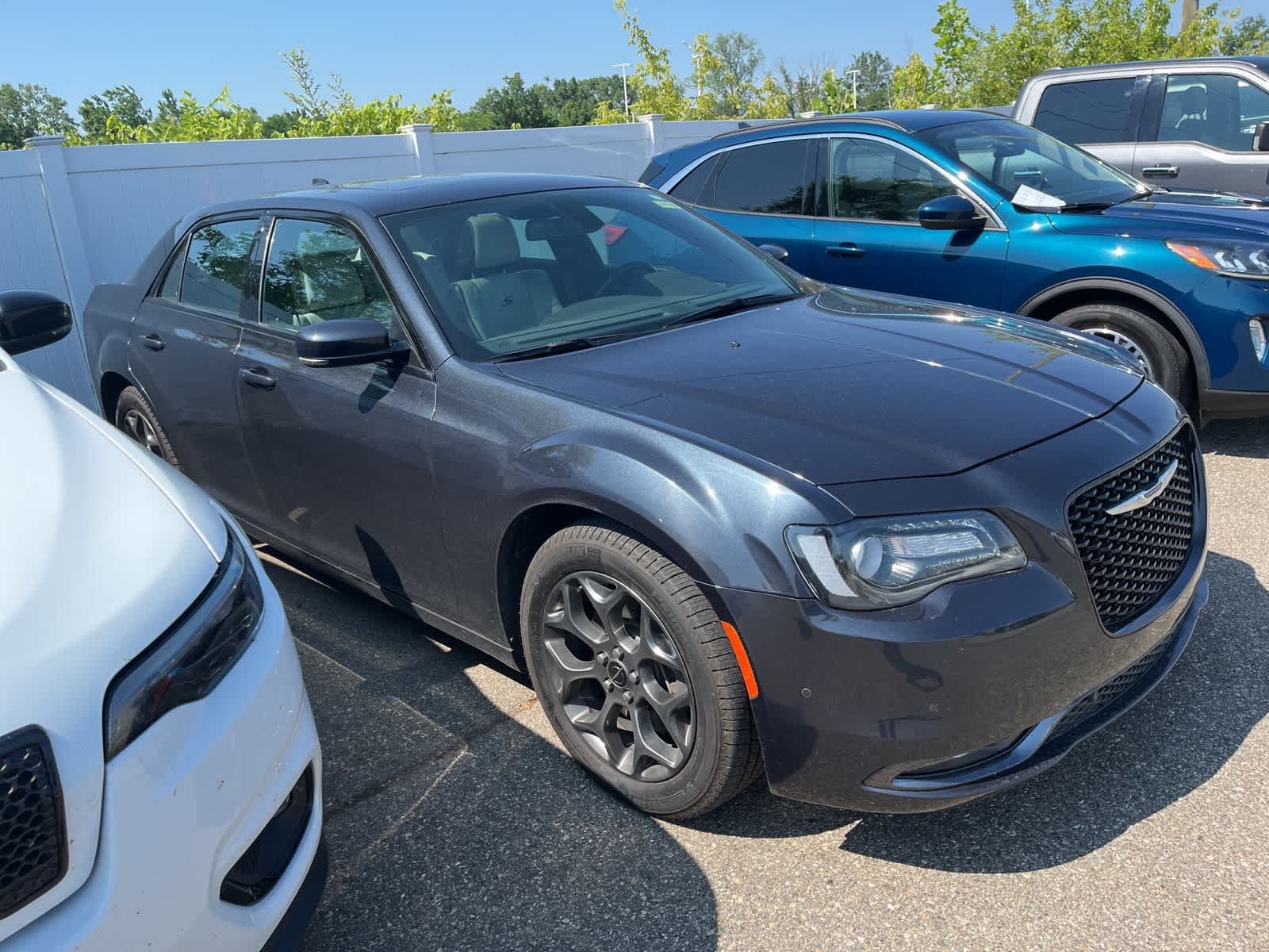 Thumbnail: 2017 Chrysler 300 - 16