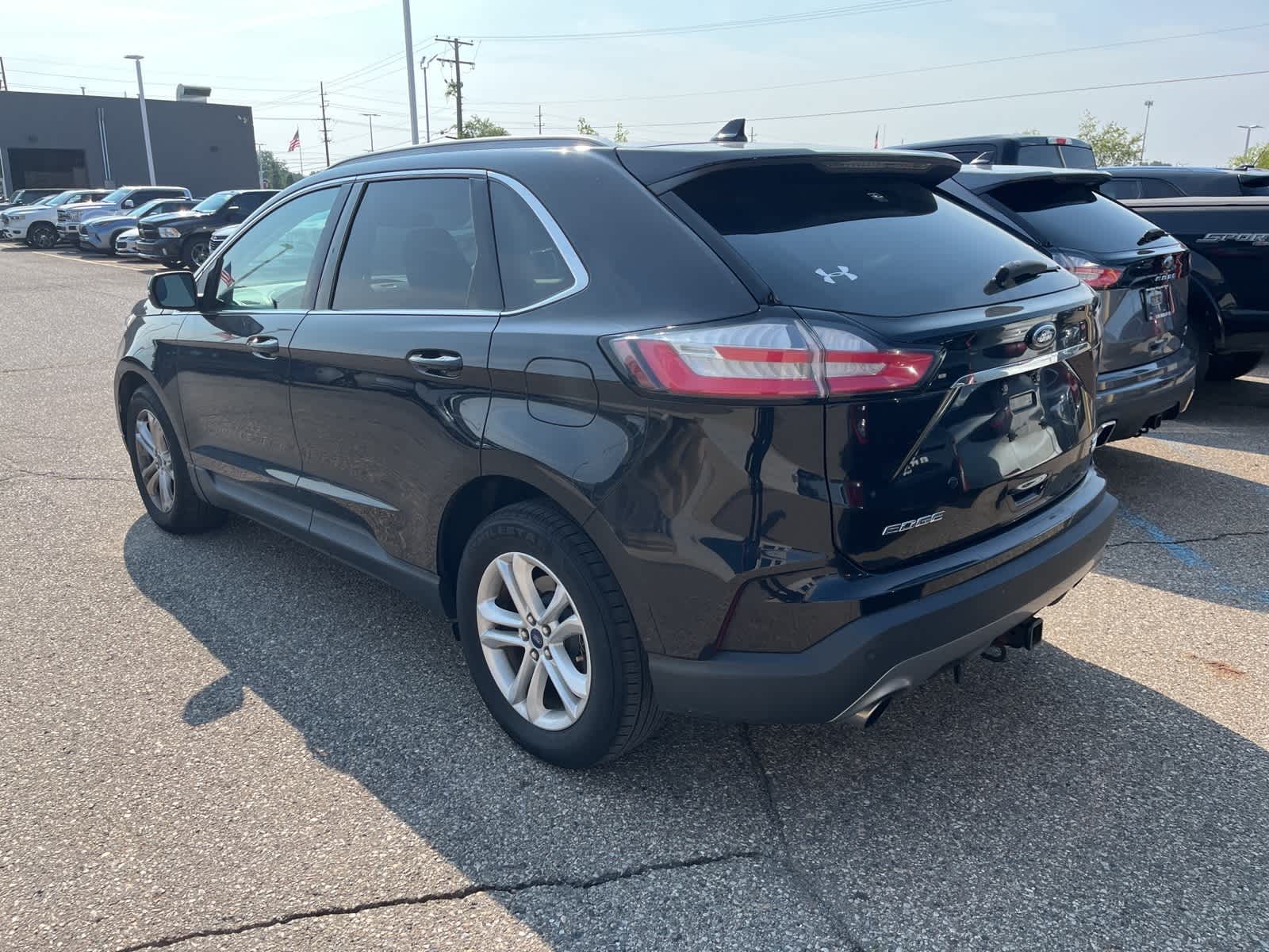 Thumbnail: 2020 Ford Edge - 7