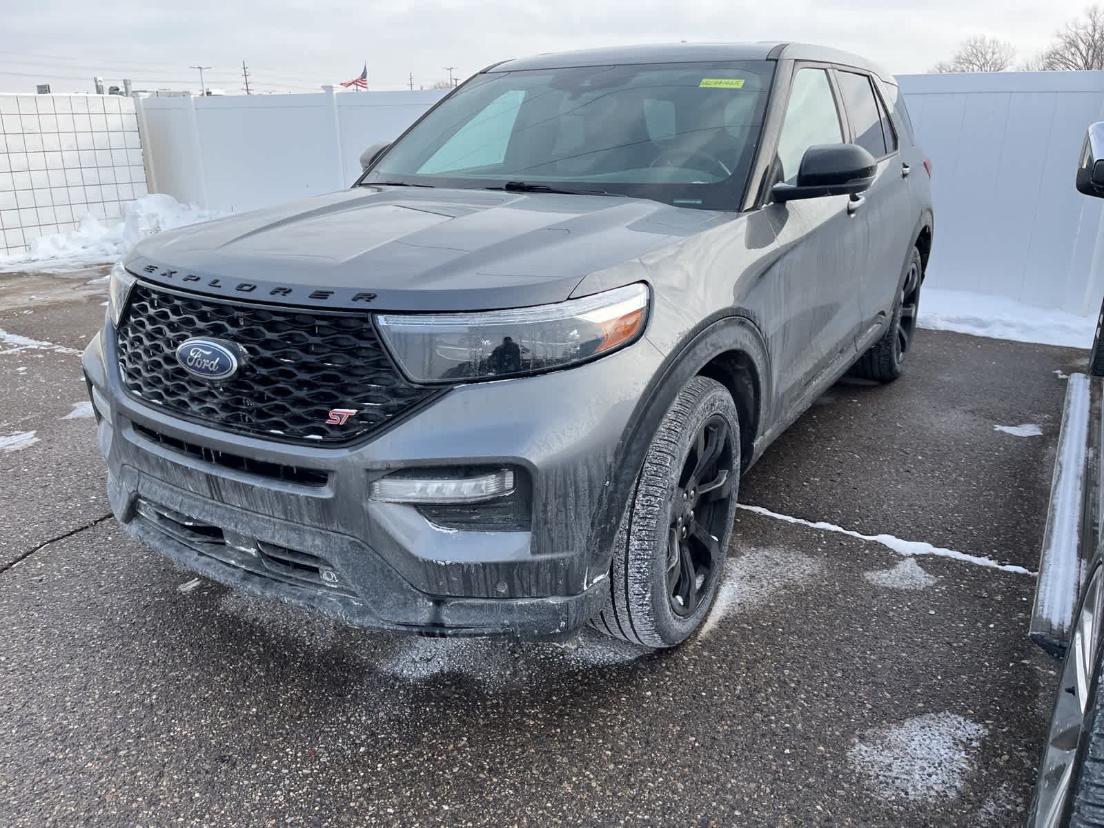 Thumbnail: 2022 Ford Explorer - 2
