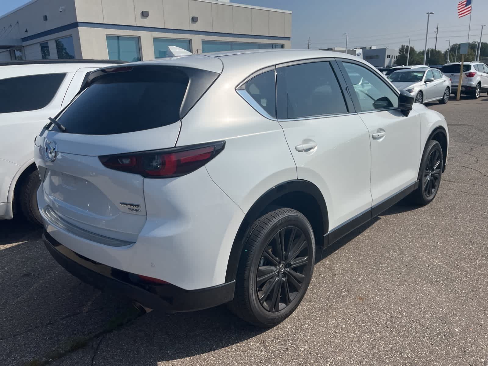 Thumbnail: 2025 Mazda CX-5 - 11