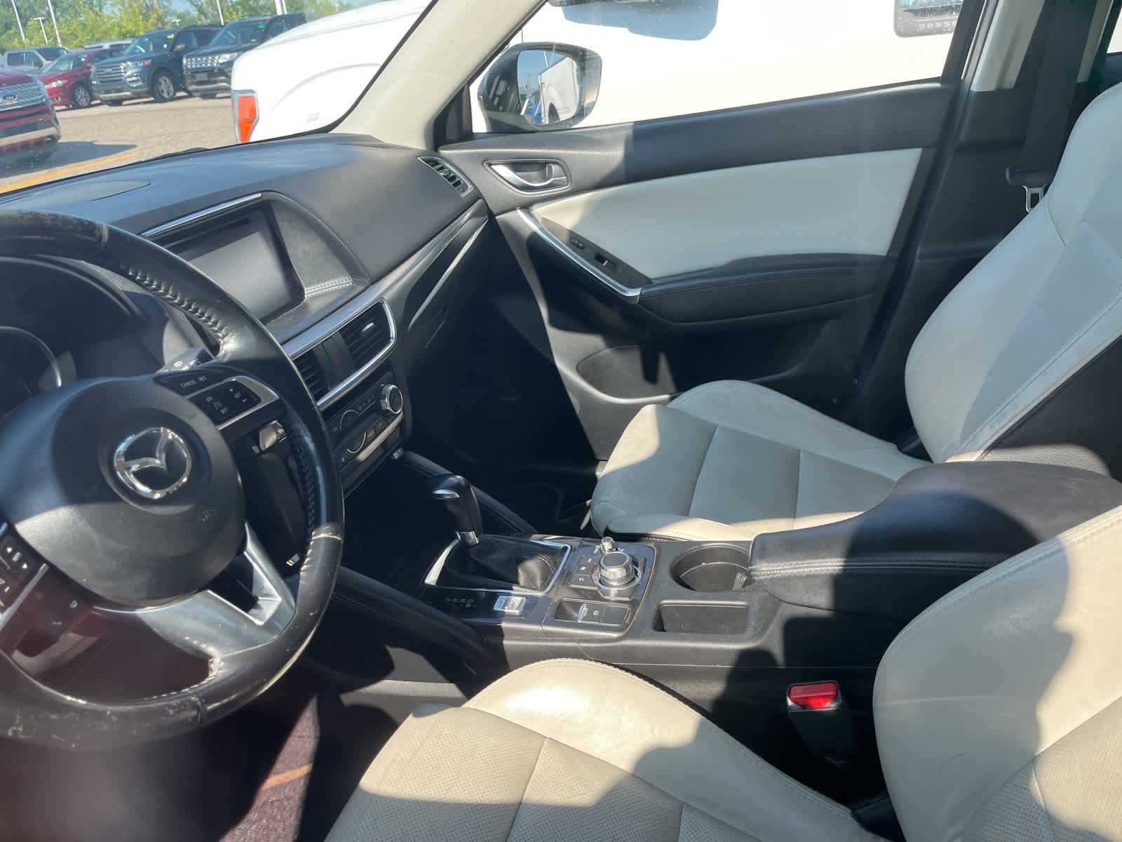 Thumbnail: 2016 Mazda CX-5 - 25