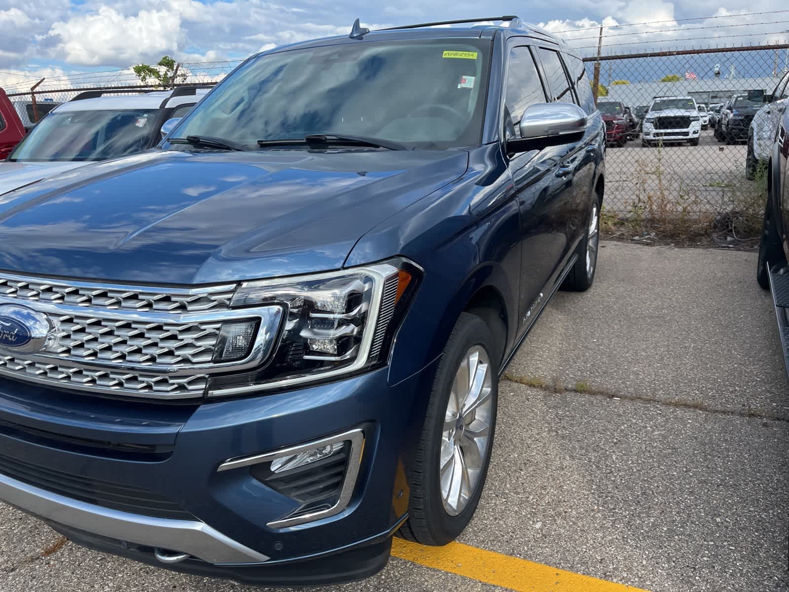 Thumbnail: 2019 Ford Expedition - 4