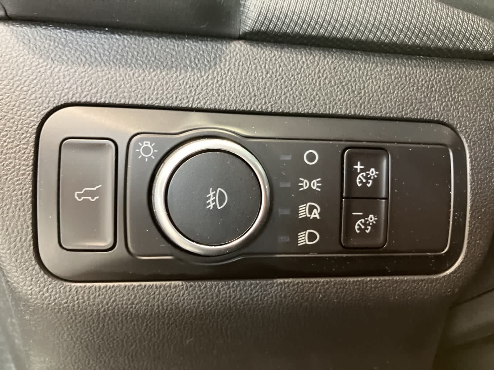 Thumbnail: 2023 Ford Bronco Sport - 16