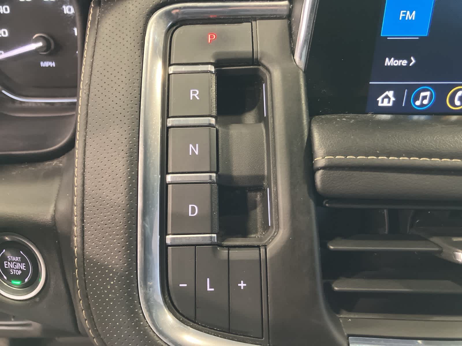 Thumbnail: 2021 GMC Yukon XL - 20