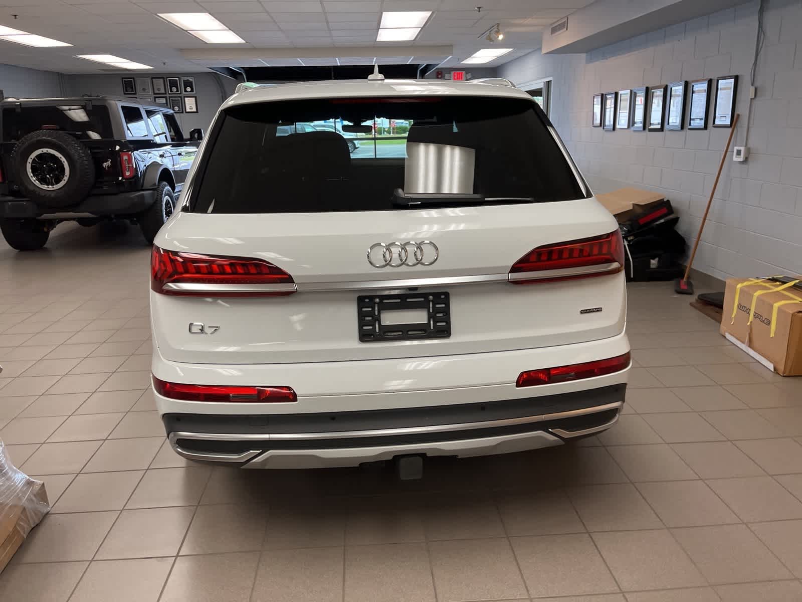 Thumbnail: 2021 Audi Q7 - 11