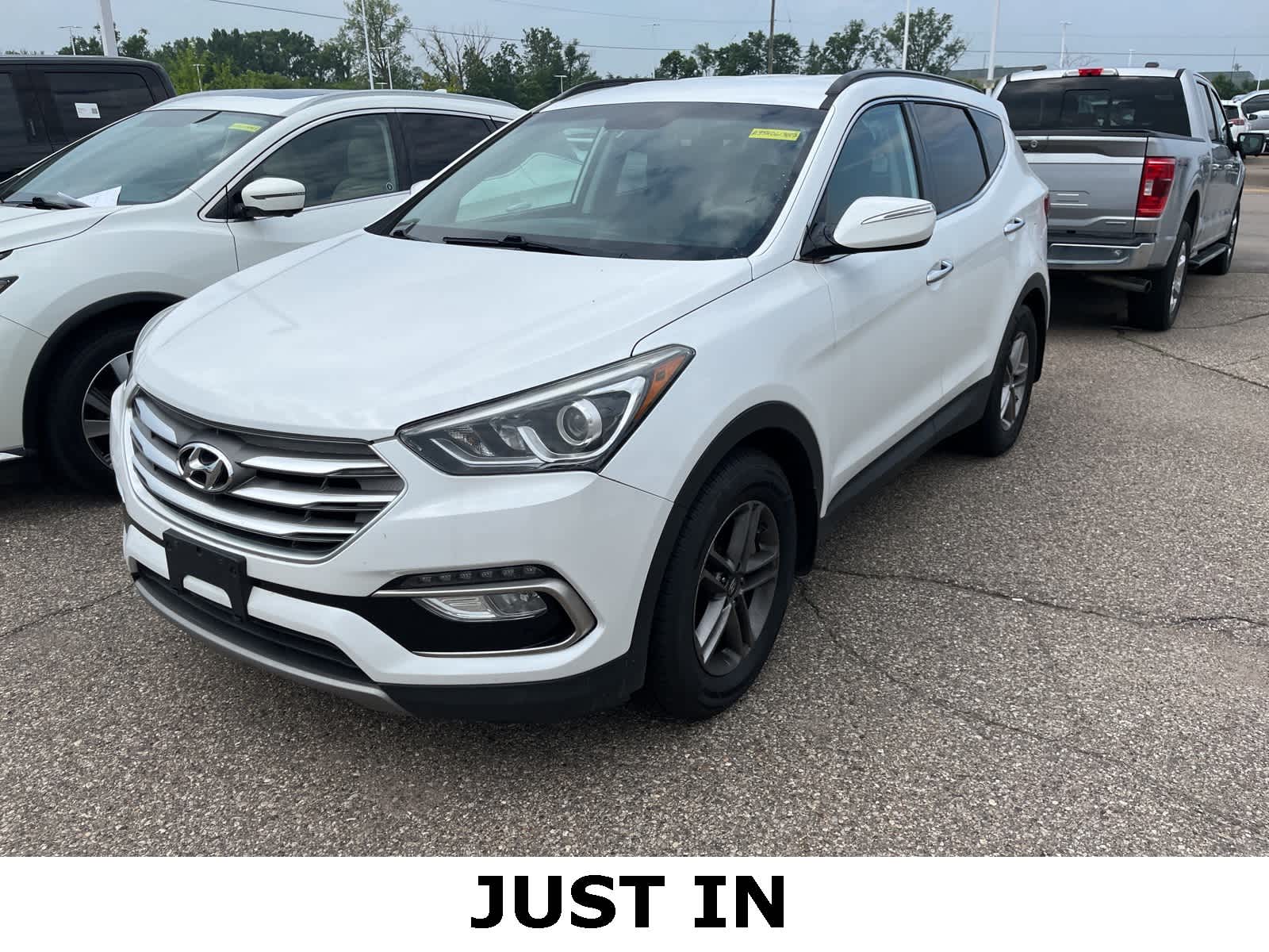 Thumbnail: 2018 Hyundai Santa Fe - 1