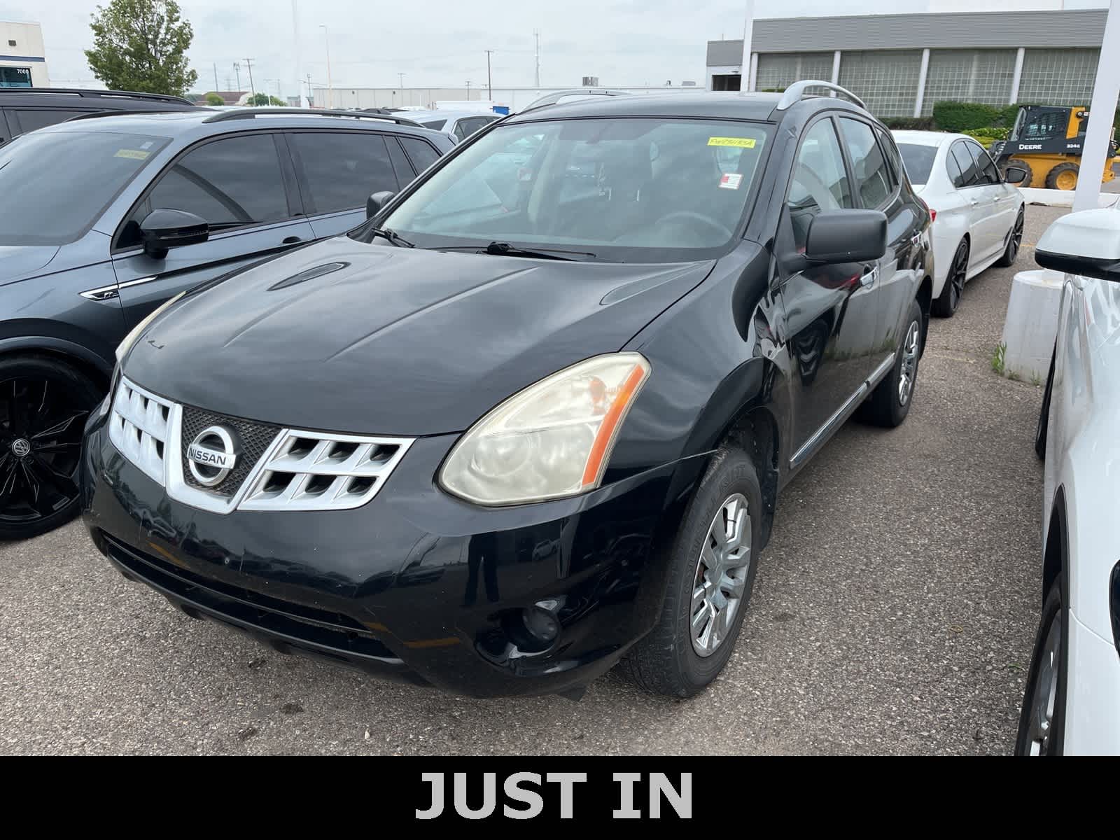 2015 Nissan Rogue S -
                  Sterling Heights, MI
