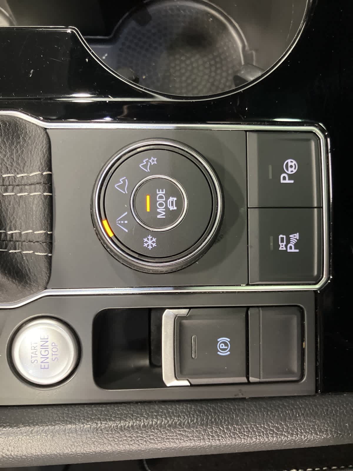 Thumbnail: 2023 Volkswagen Atlas - 20