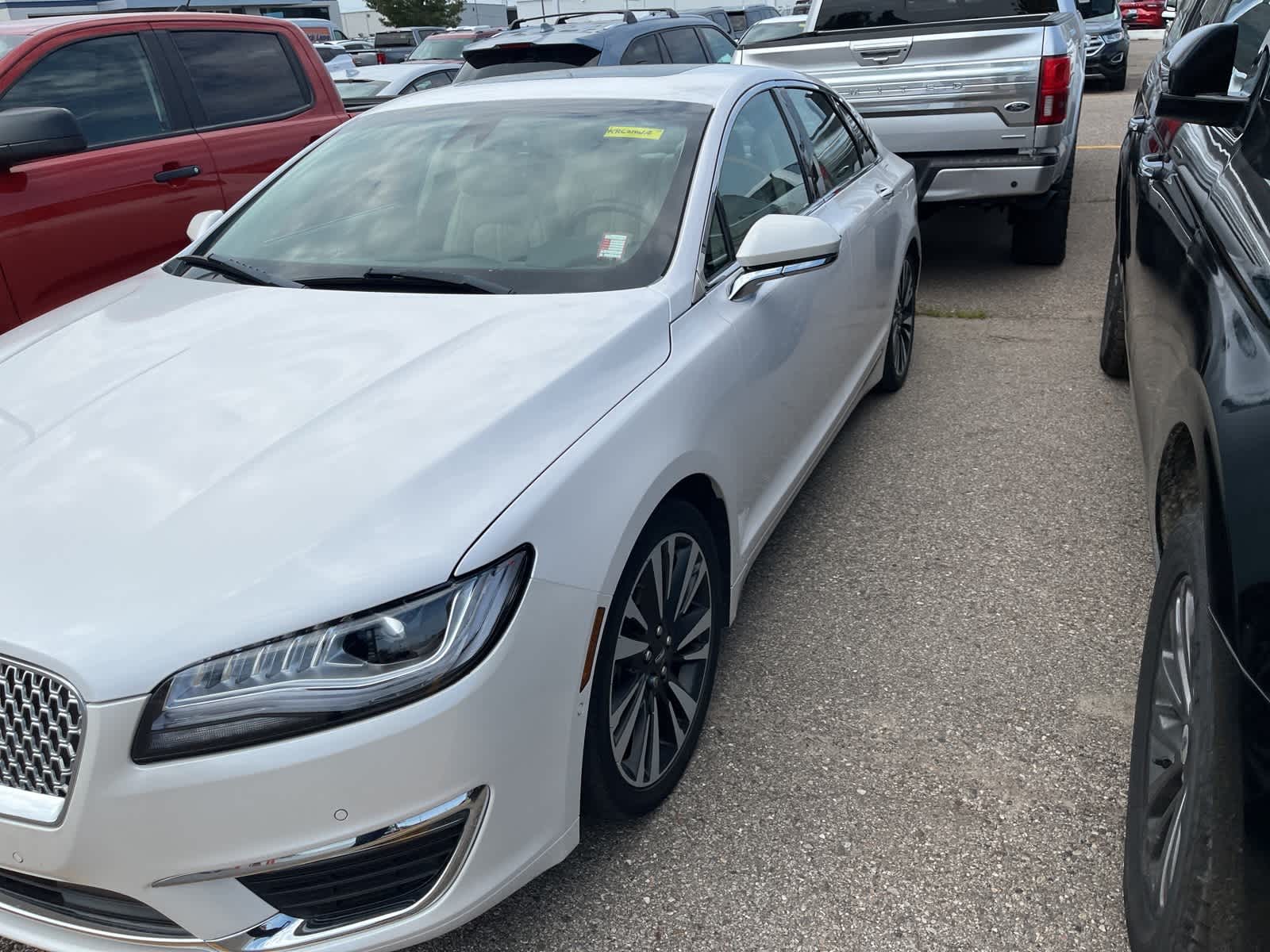 Thumbnail: 2019 Lincoln MKZ - 4