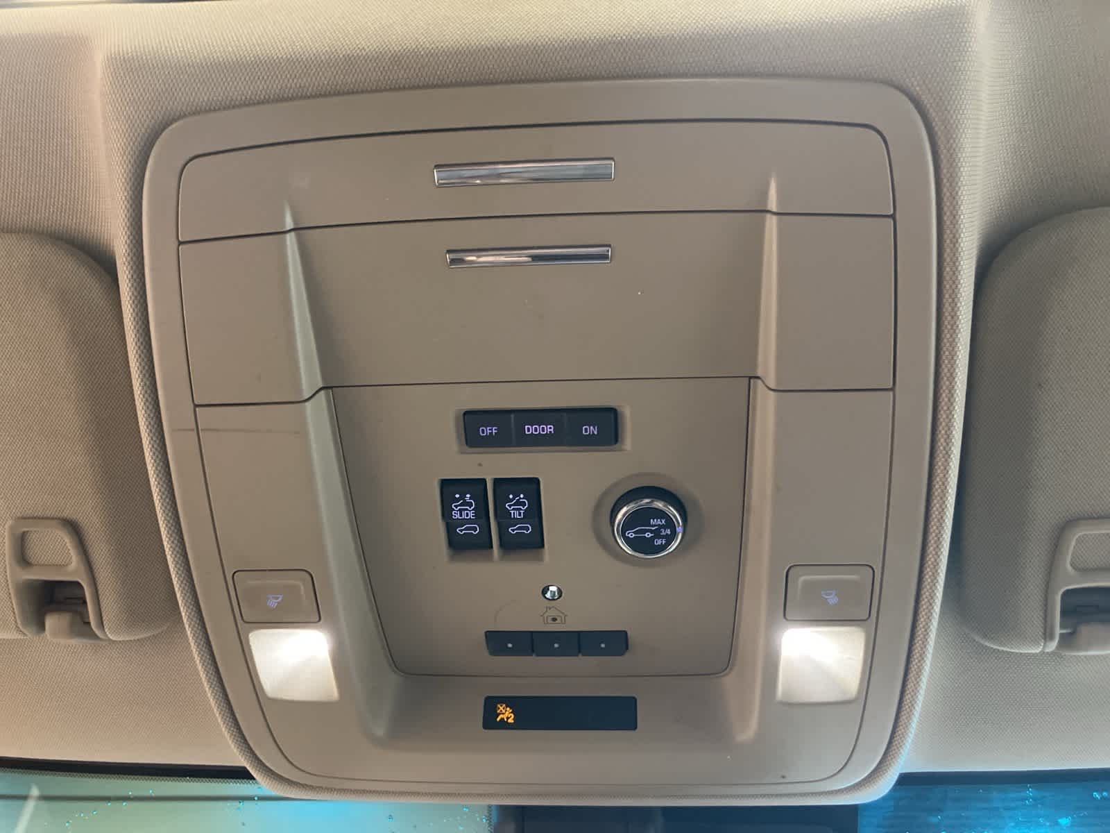 Thumbnail: 2018 GMC Yukon - 23