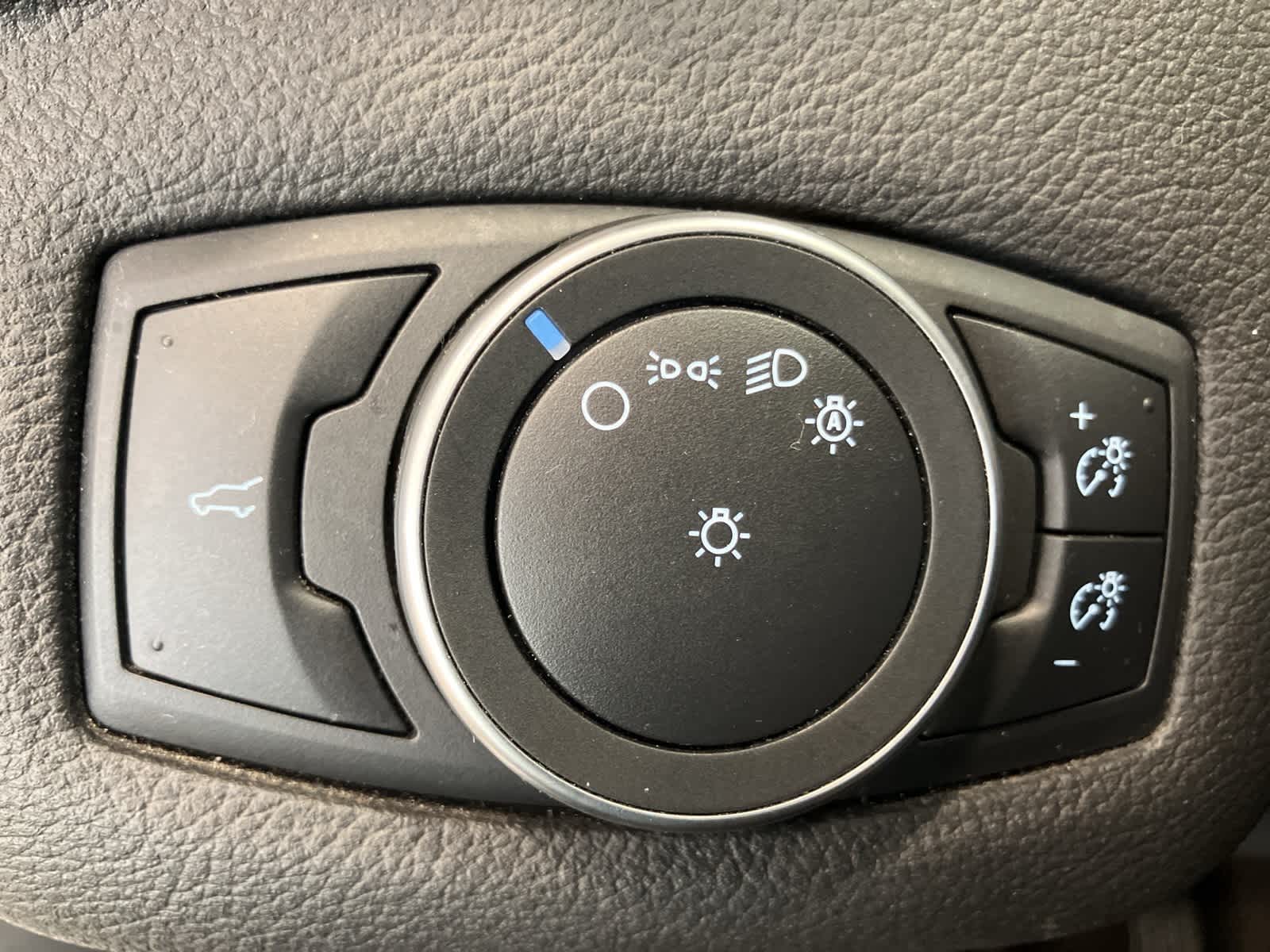 Thumbnail: 2018 Ford Escape - 13