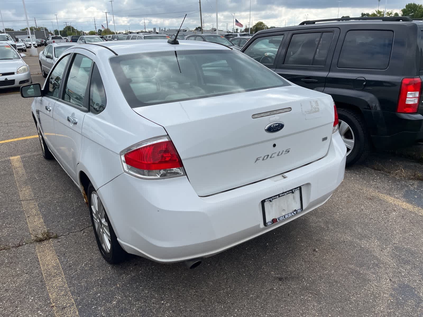 Thumbnail: 2008 Ford Focus - 11