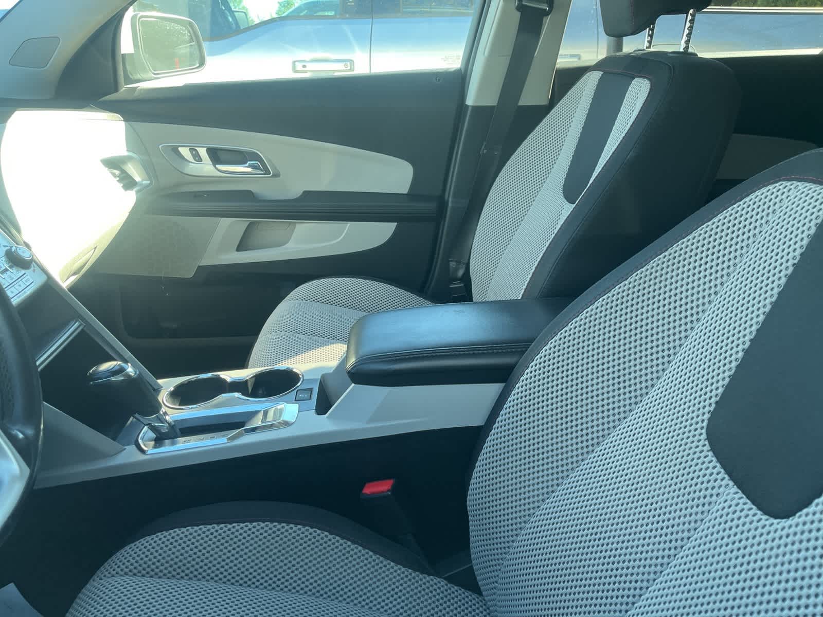 Thumbnail: 2017 Chevrolet Equinox - 23
