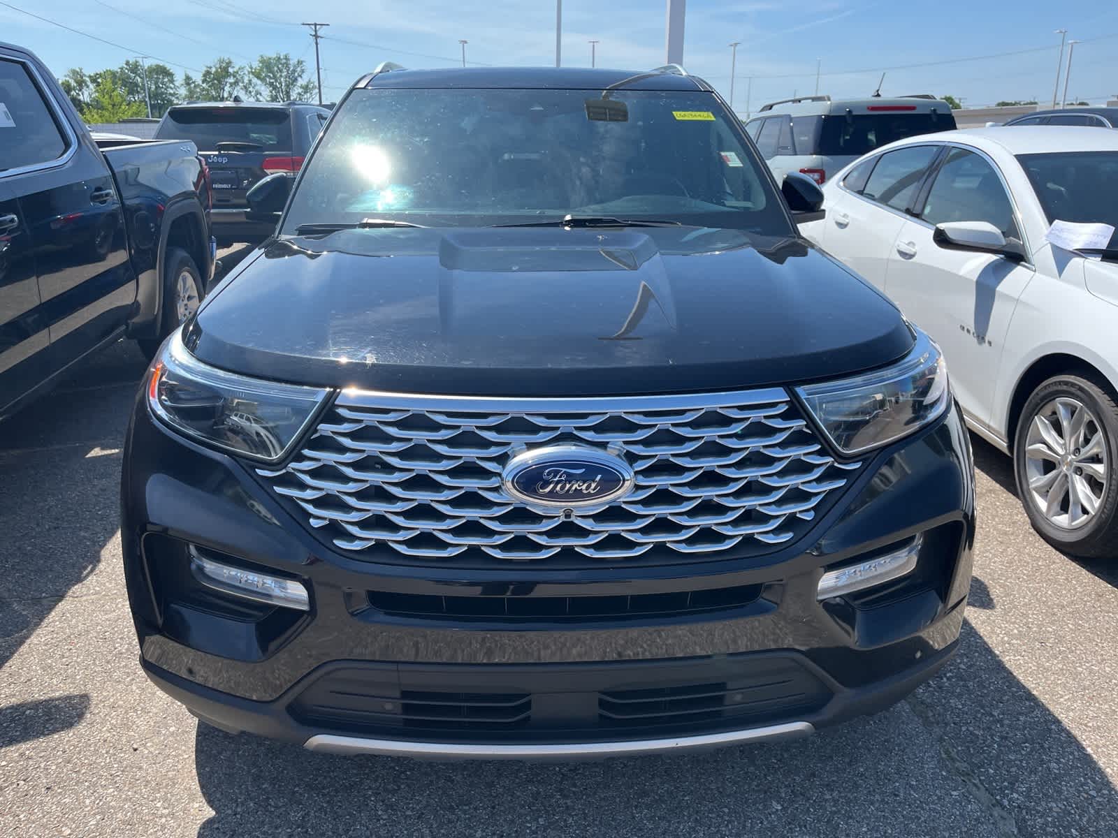 Thumbnail: 2020 Ford Explorer - 21