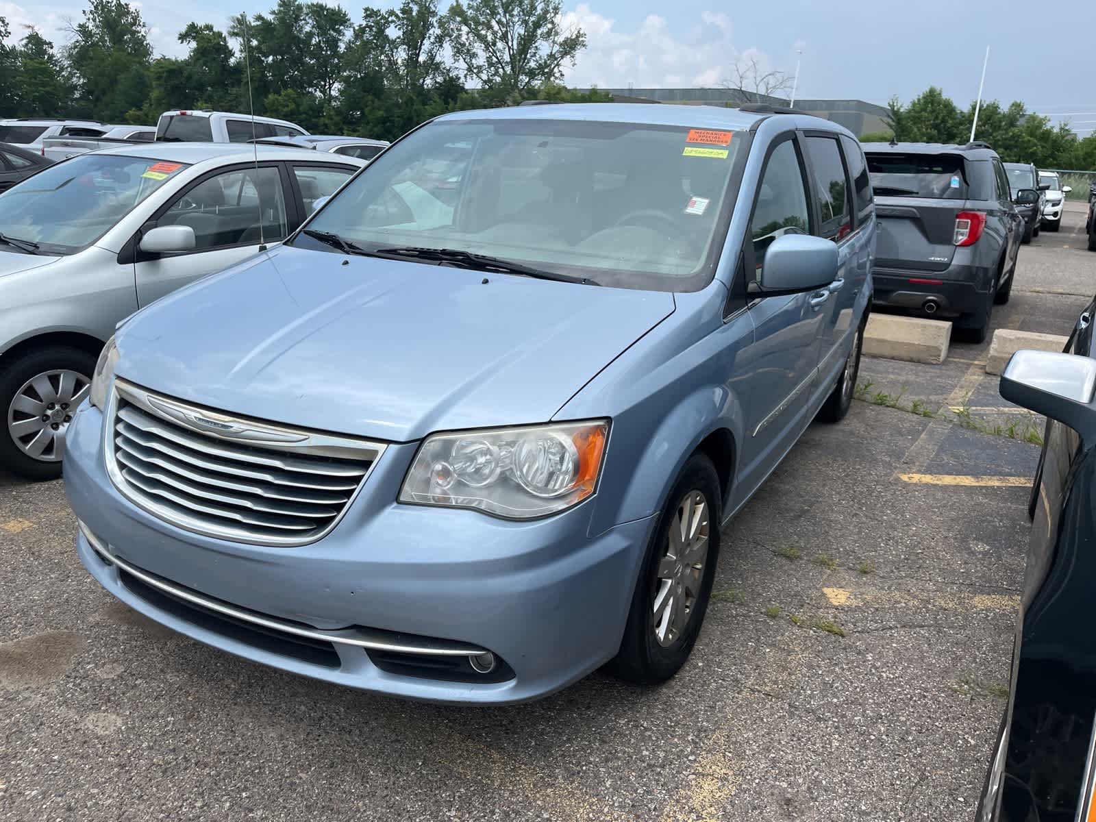 2013 Chrysler Town & Country Touring -
                  Sterling Heights, MI